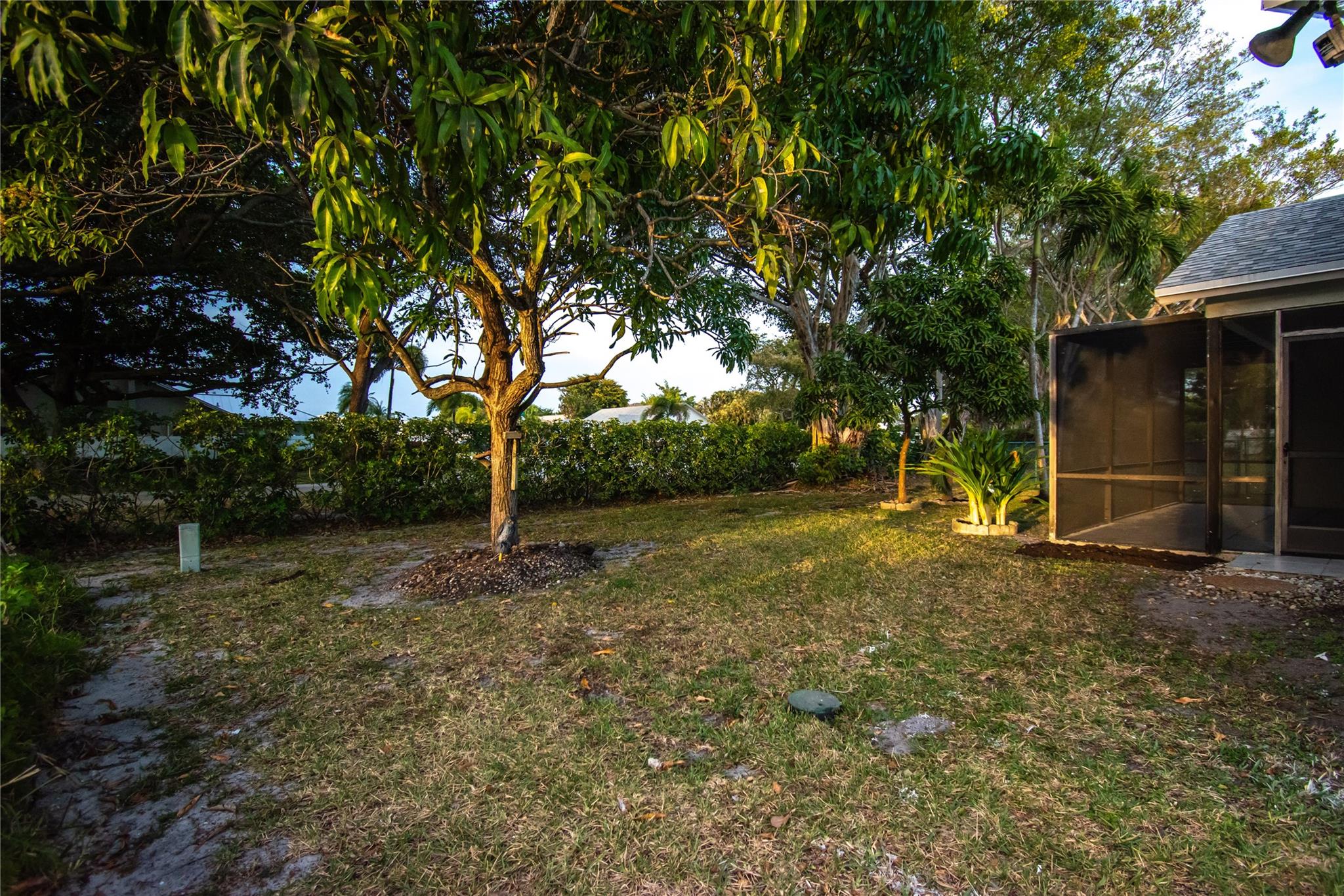 9107 Chatsworth Cascades Circle, Boca Raton, FL 33434