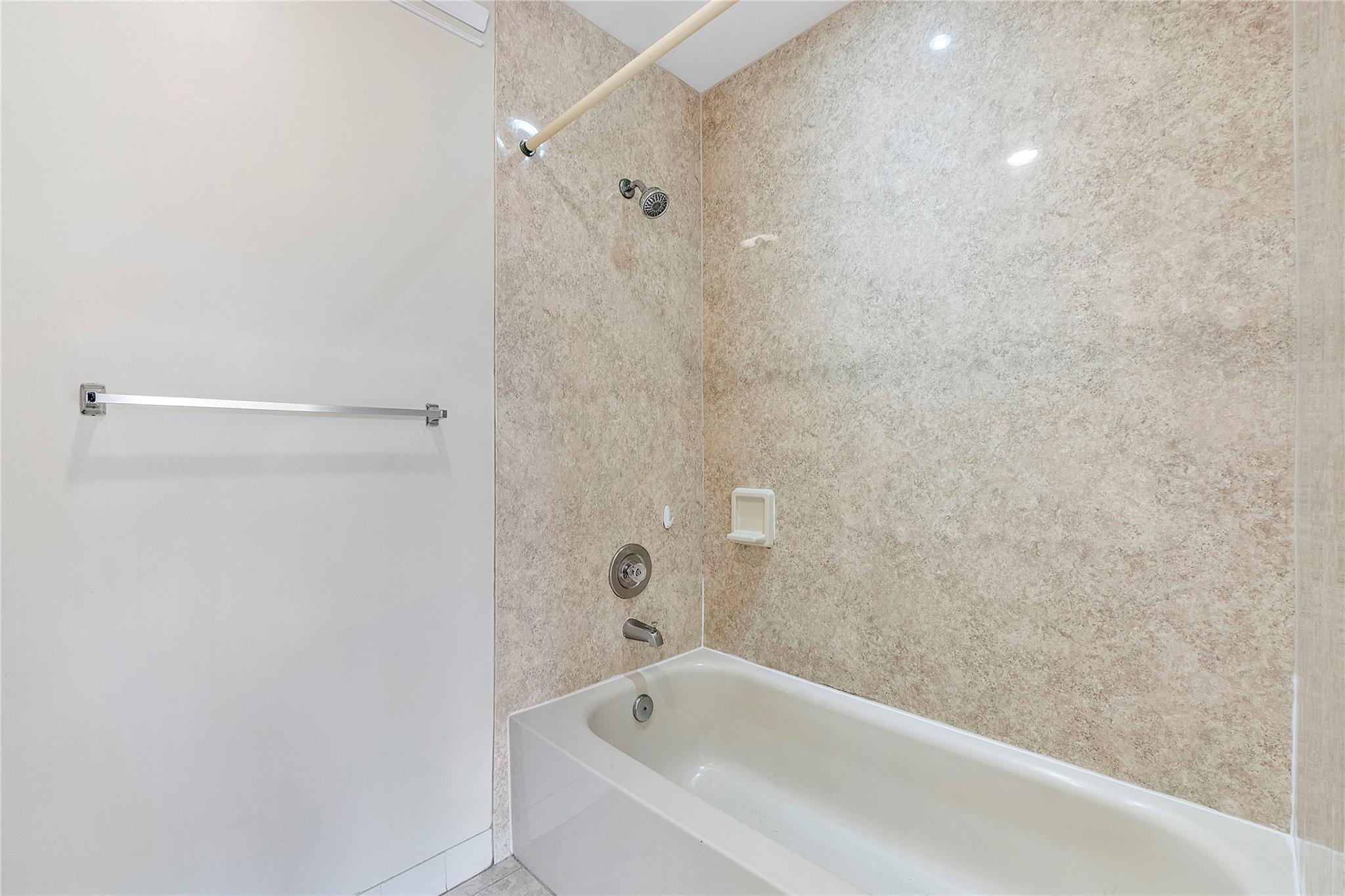 967 Coral Club Drive 967, Coral Springs, FL 33071