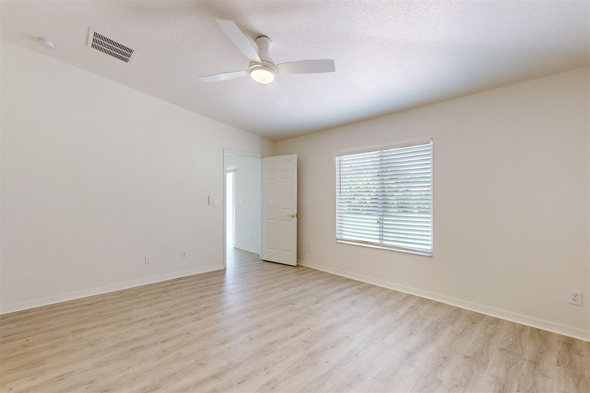 Photo for 5563 55th Terrace, Vero Beach, FL 32967 - Listing #FX-10517205 5563 55th Terrace, Vero Beach, FL 32967
