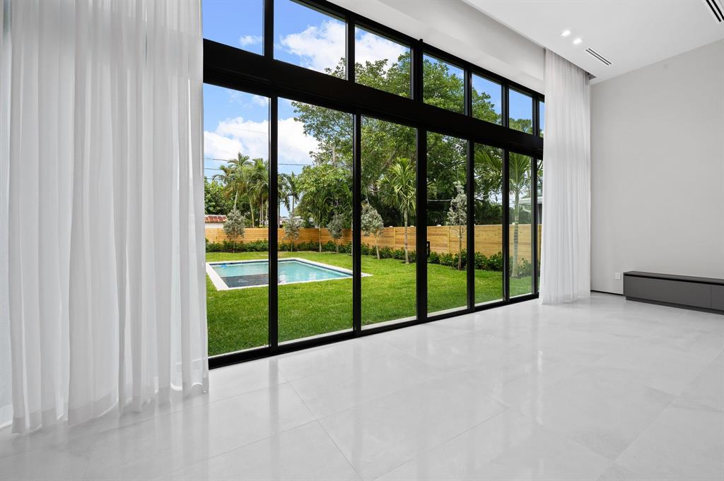 Photo for 709 NE 21st Drive, Wilton Manors, FL 33305 - Listing #FX-10429054 709 NE 21st Drive, Wilton Manors, FL 33305