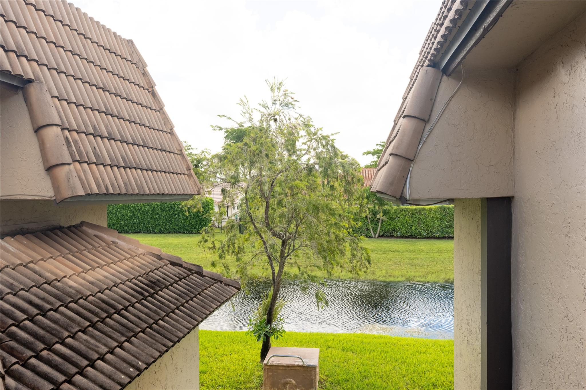 10710 Royal Palm Boulevard 2-2, Coral Springs, FL 33065