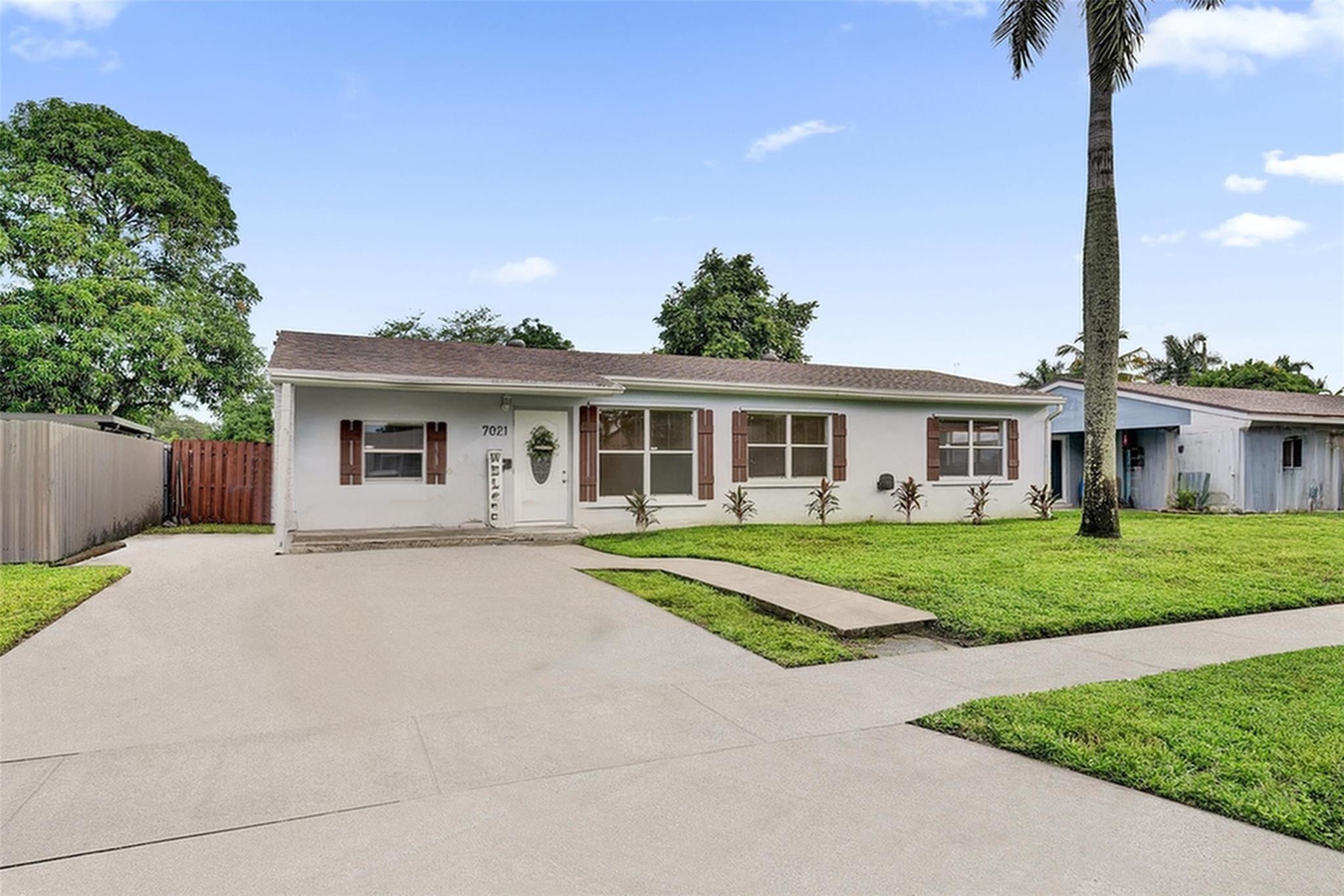 Photo for 7021 Park Street, Hollywood, FL 33024 - listing #FX-10533539 Upgraded 4 bedroom, 2 bath. No garage, driveway fits 4 cars.