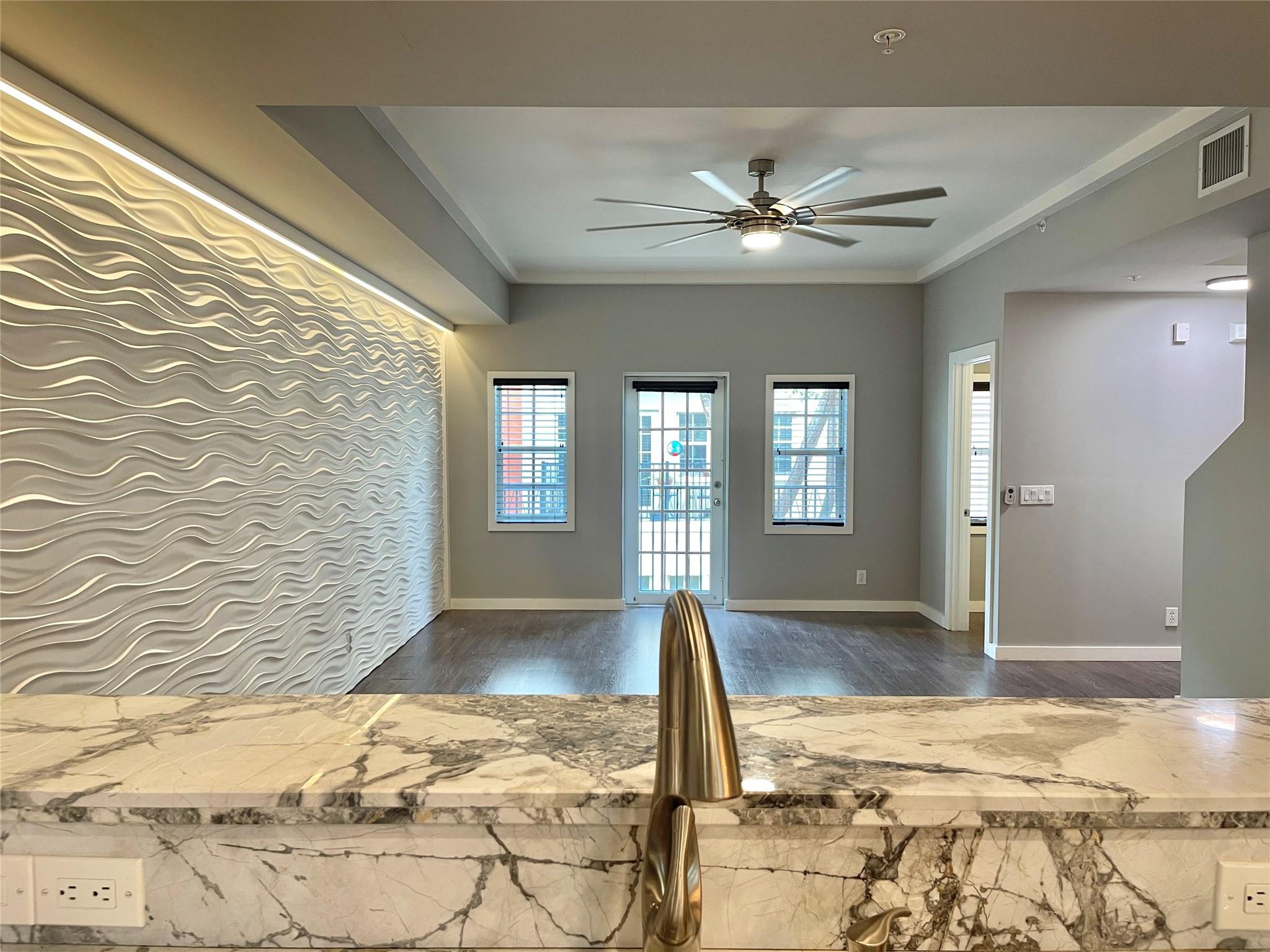 Photo for 621 SW 1st Avenue, 621, Pompano Beach, FL 33060 - Listing #FX-10514485 621 SW 1st Avenue, 621, Pompano Beach, FL 33060