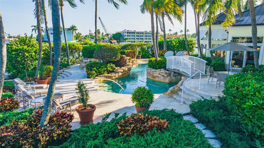 2900 NE 31st Avenue, Lighthouse Point, FL 33064