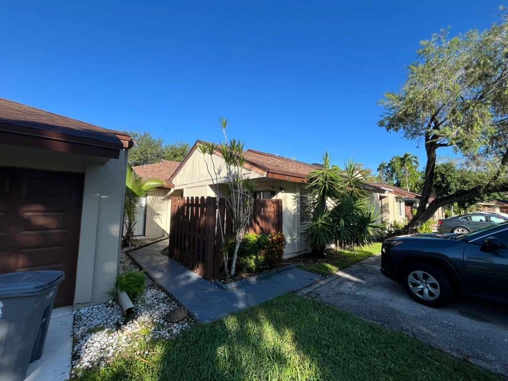 Photo for 22517 Vistawood Way, Boca Raton, FL 33428 - listing #FX-10535923 22517 Vistawood Way, Boca Raton, FL 33428