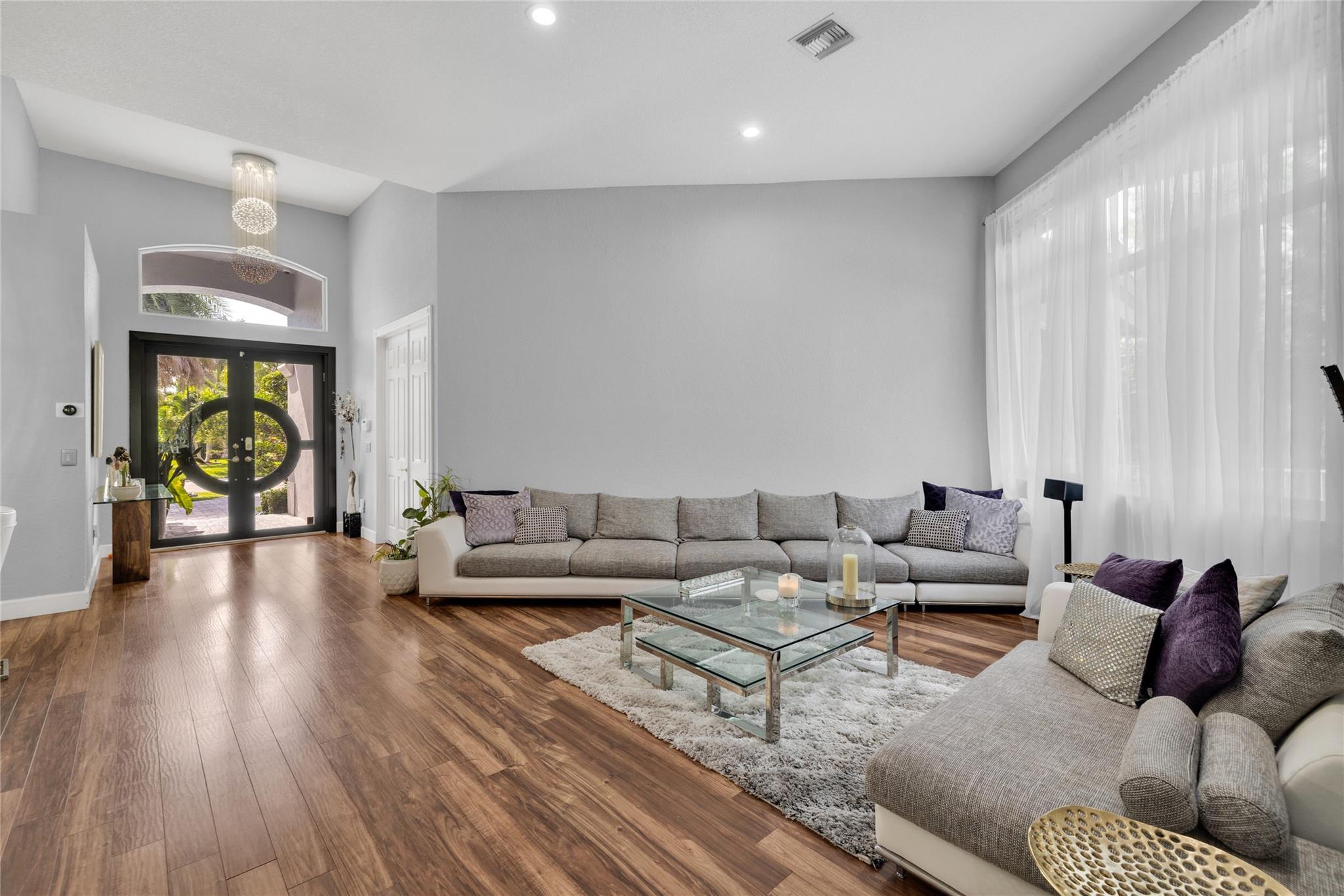 385 NW 118th Avenue, Coral Springs, FL 33071