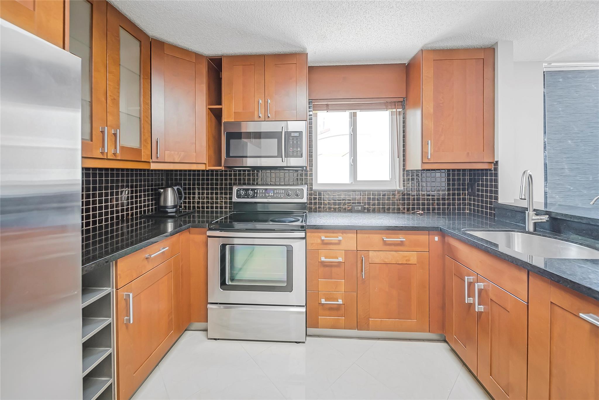 Photo for 117 NW 118th Drive, Coral Springs, FL 33071 - Listing #FX-10516140 117 NW 118th Drive, Coral Springs, FL 33071