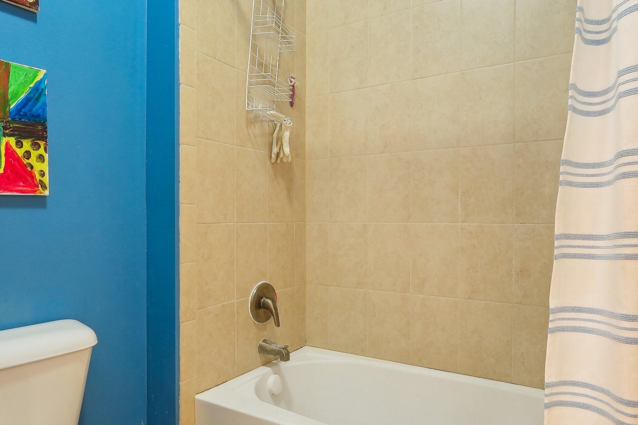 Photo for 19276 NE 9th Place, Miami, FL 33179 - Listing #FX-10501523 19276 NE 9th Place, Miami, FL 33179