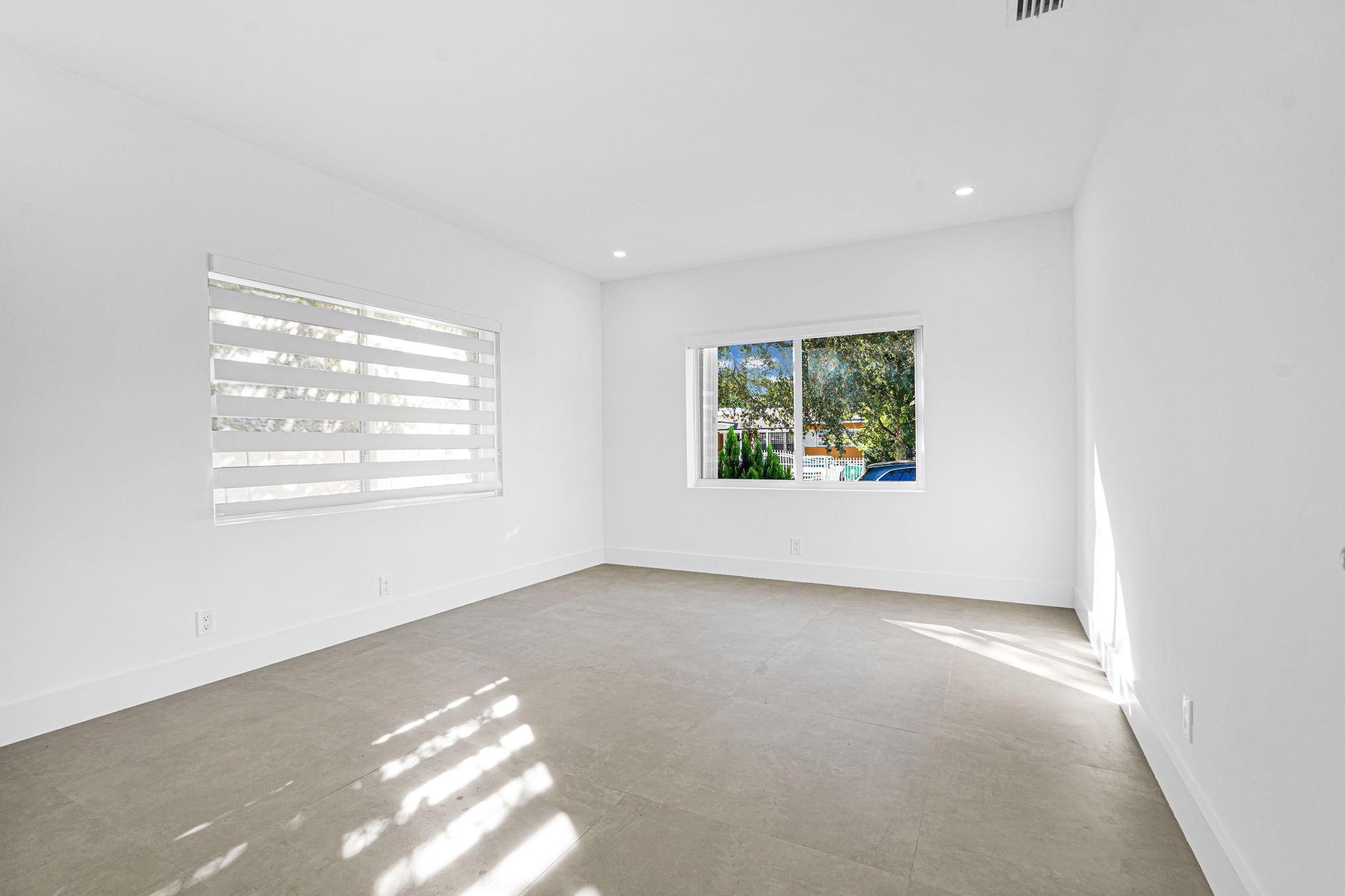 2291 SW 17th Street, Miami, FL 33145