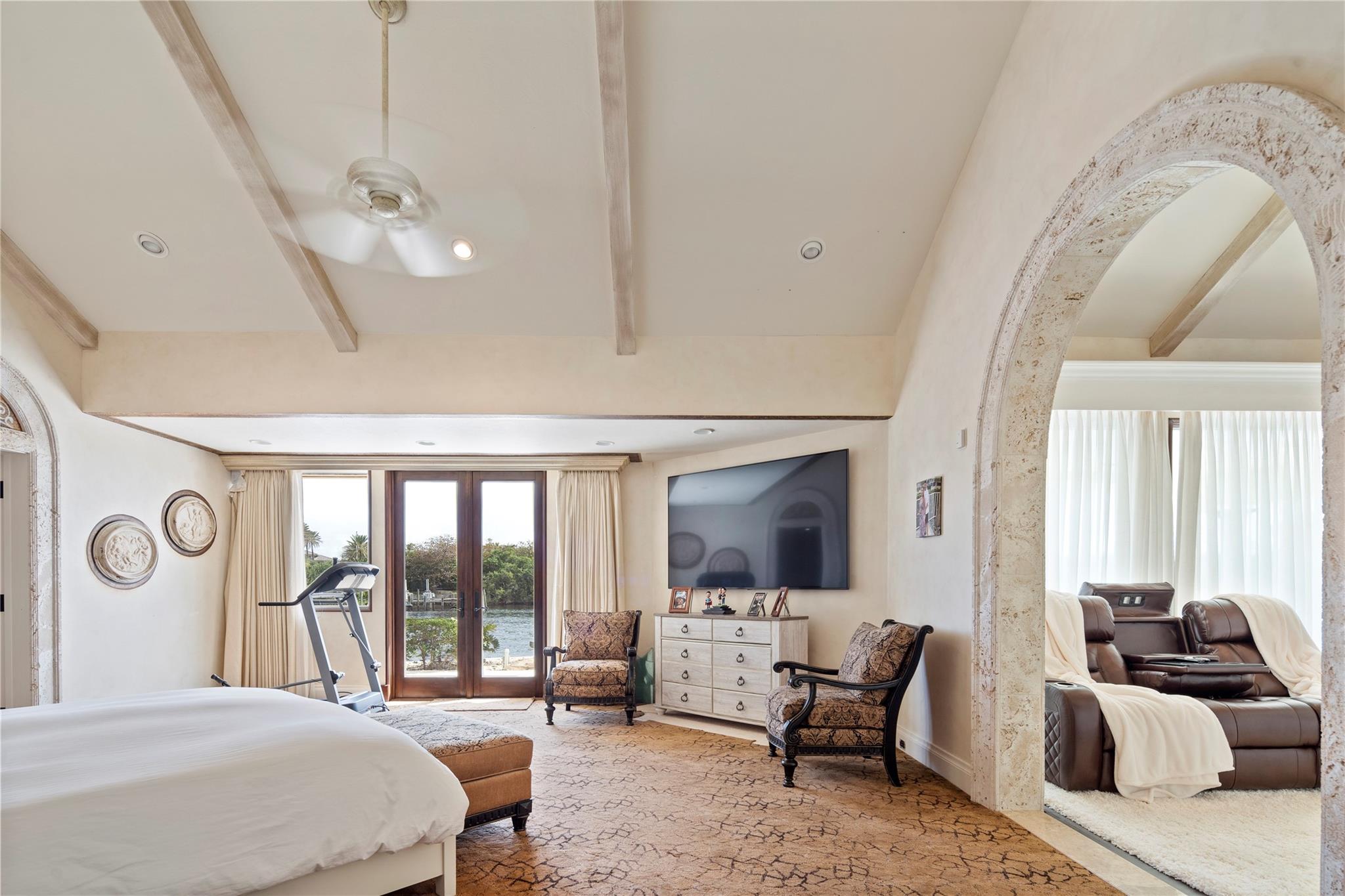 3100 NE 46th Street, Lighthouse Point, FL 33064