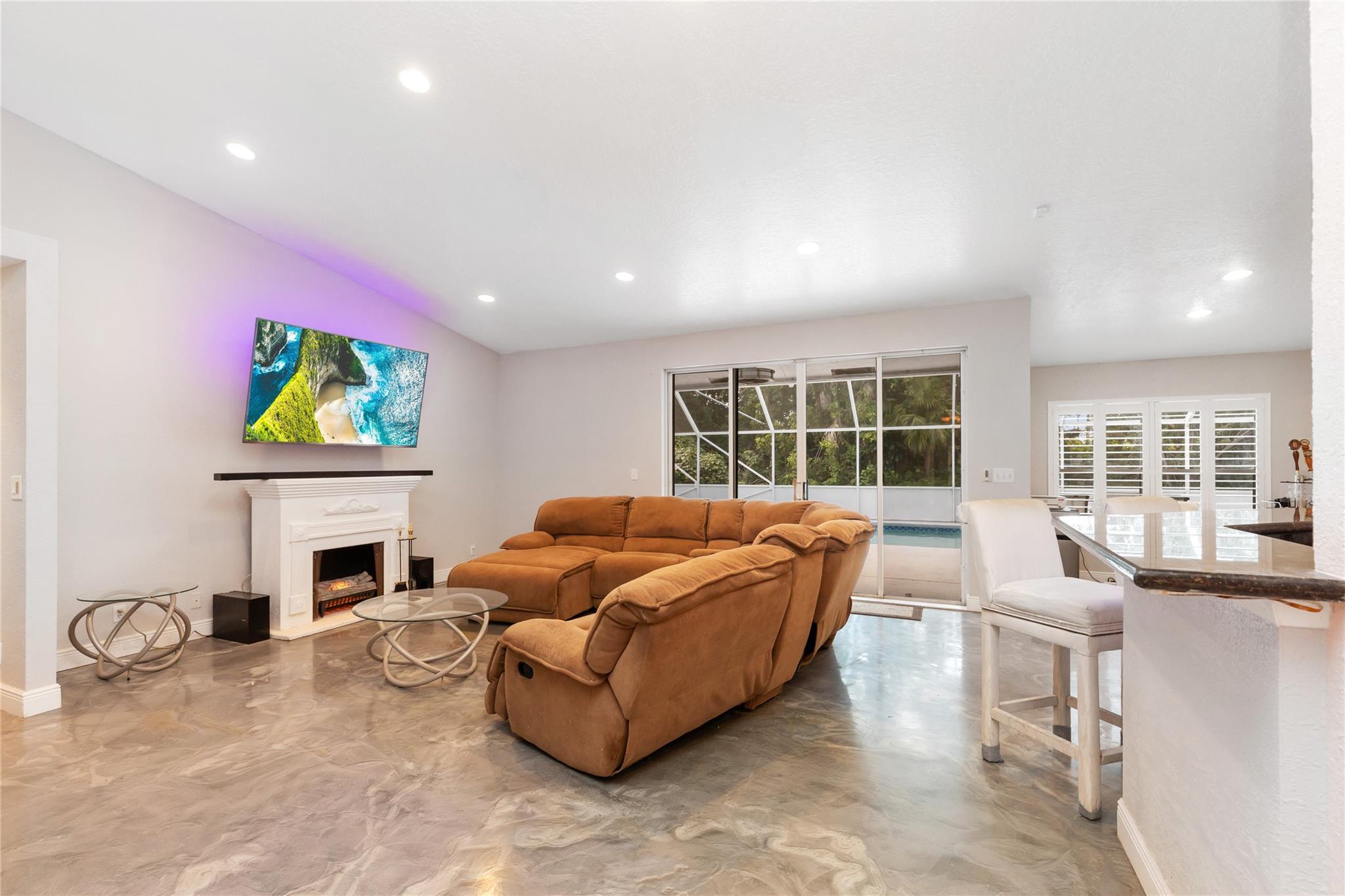 1400 NW 102nd Drive, Coral Springs, FL 33071