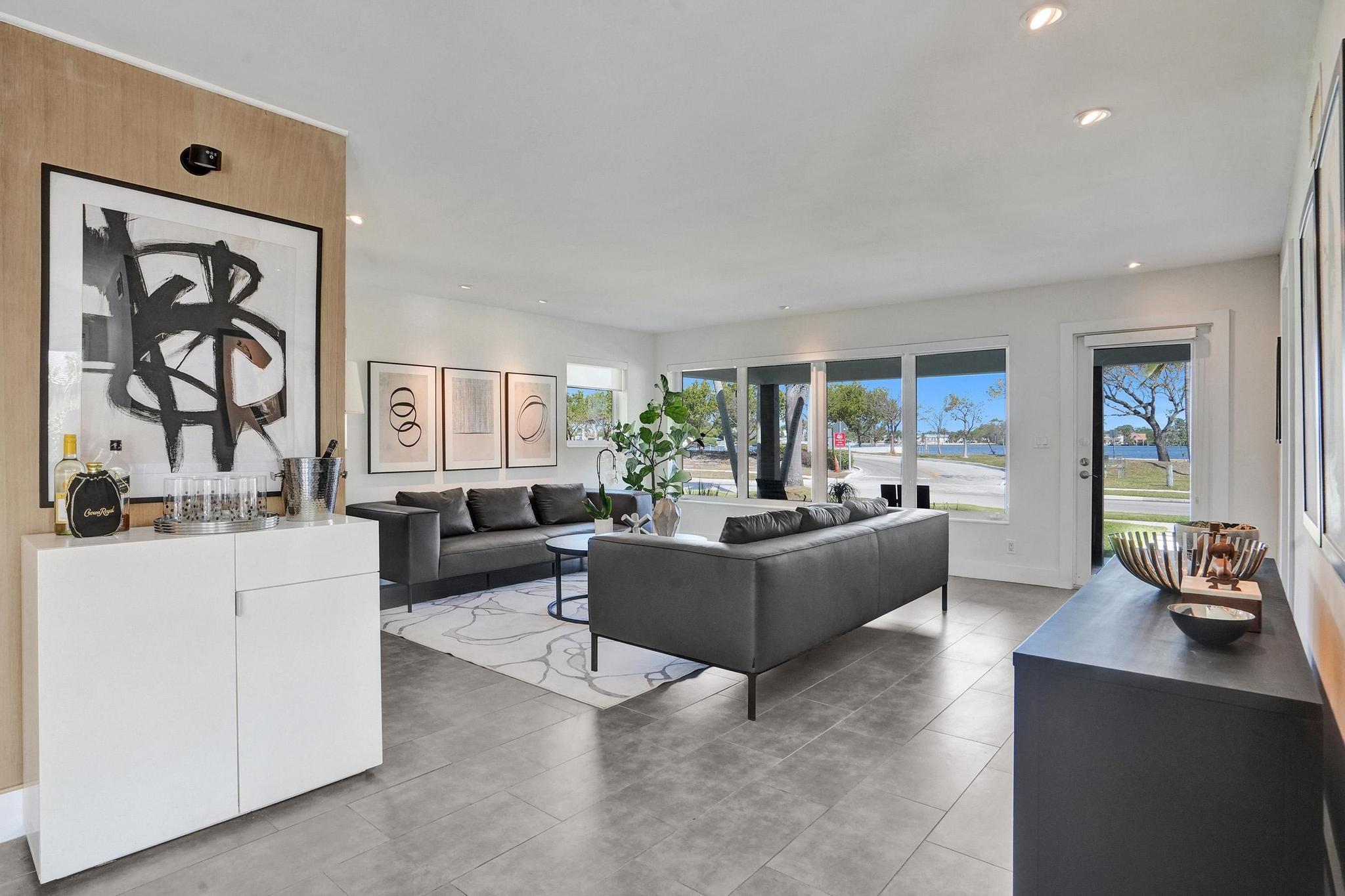 Photo for 800 Polk Street, Hollywood, FL 33019 - Listing #FX-10518579 800 Polk Street, Hollywood, FL 33019