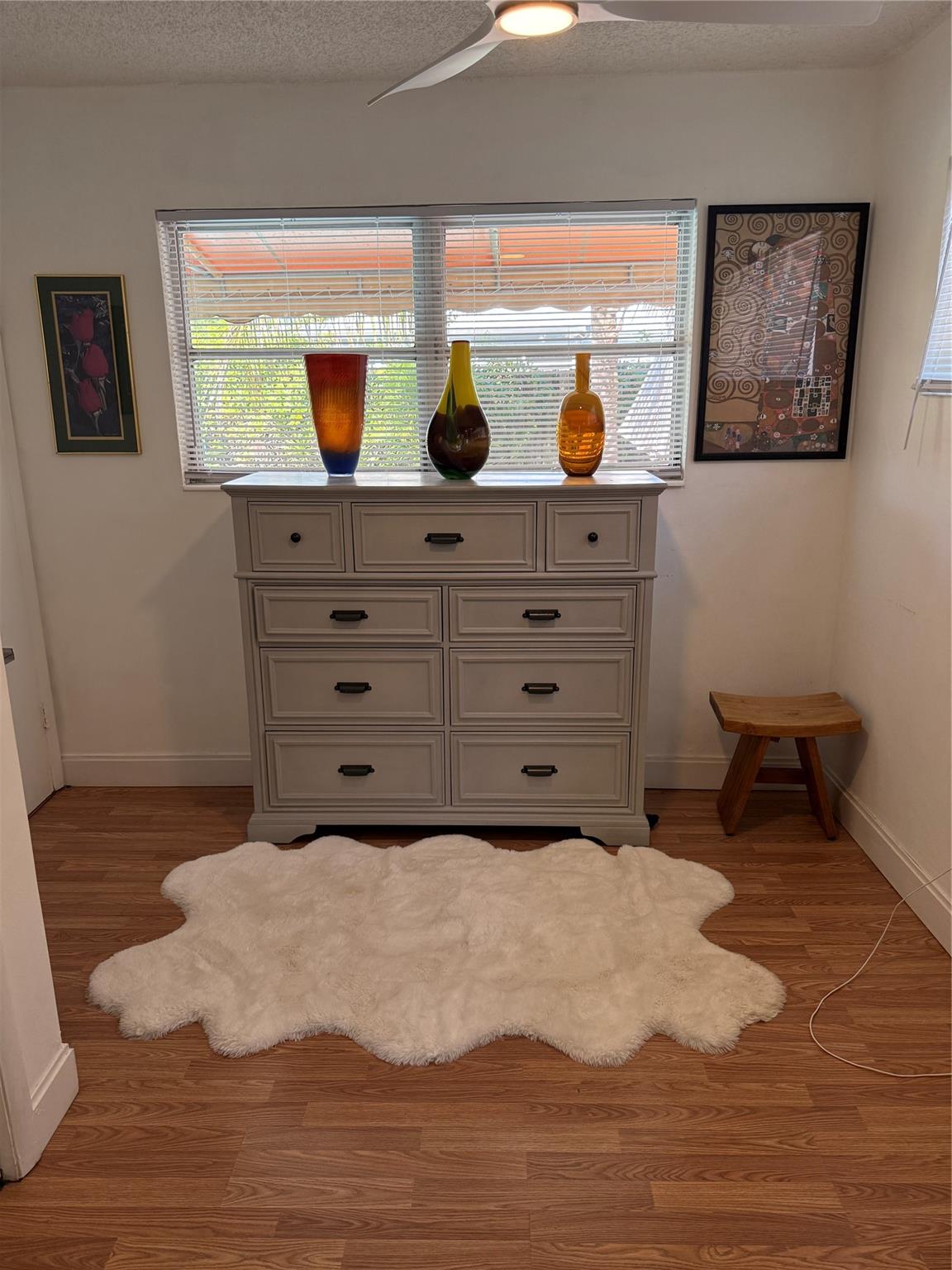 Master Sitting Room or could be 3rd Bedroom