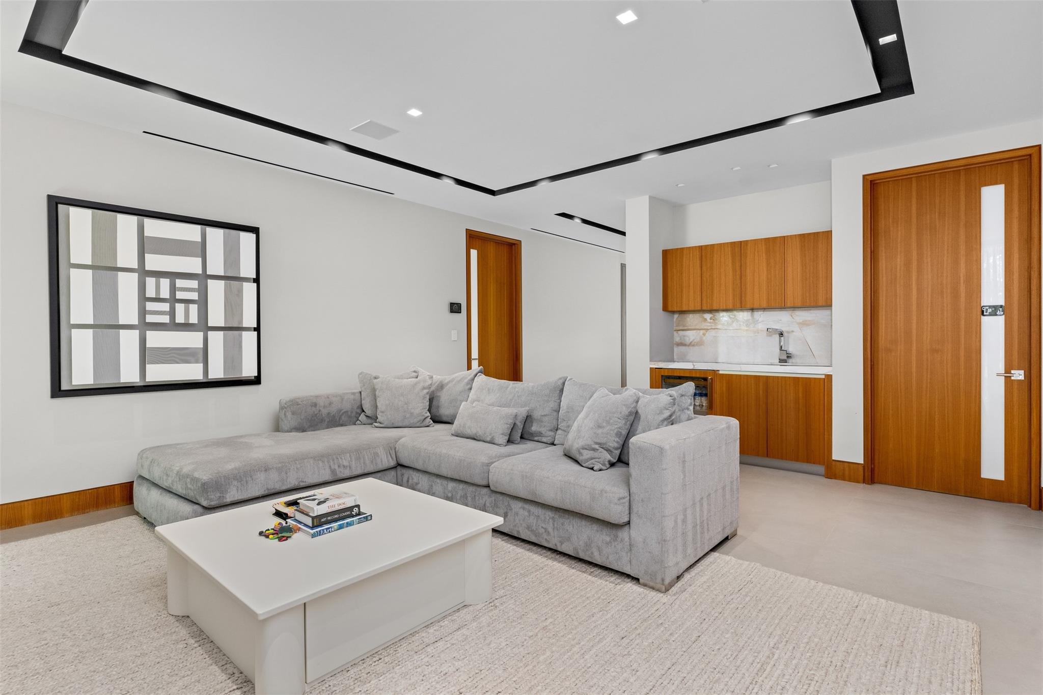 650 Royal Plaza Drive, Fort Lauderdale, FL 33301