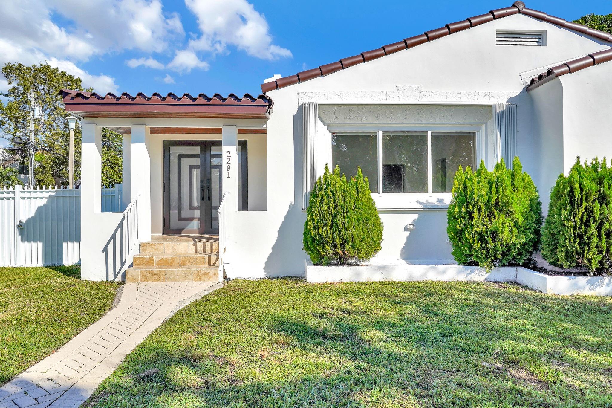 2291 SW 17th Street, Miami, FL 33145