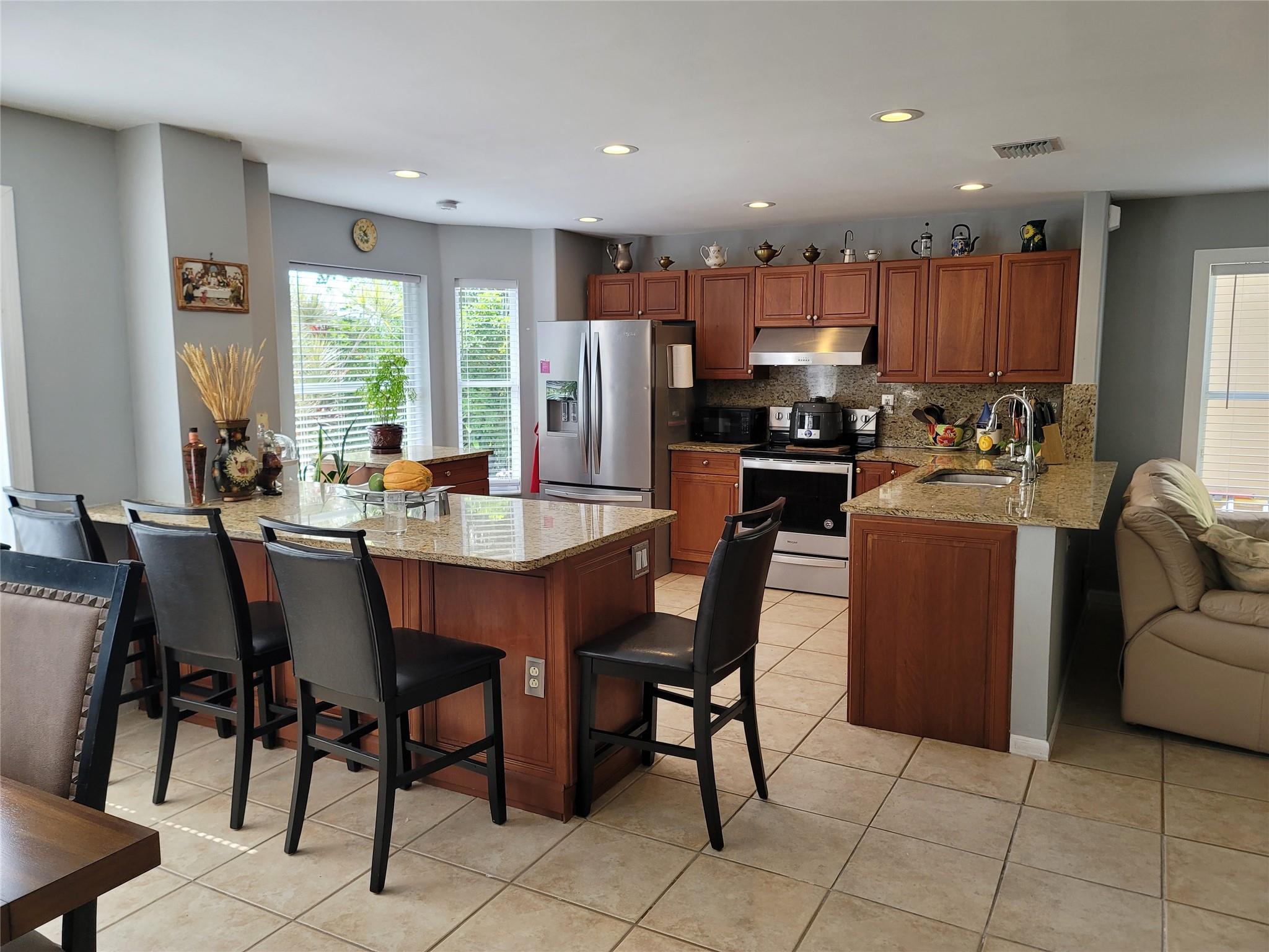 Photo for 8117 Pelican Harbour Drive, Lake Worth, FL 33467 - Listing #FX-10493326 8117 Pelican Harbour Drive, Lake Worth, FL 33467