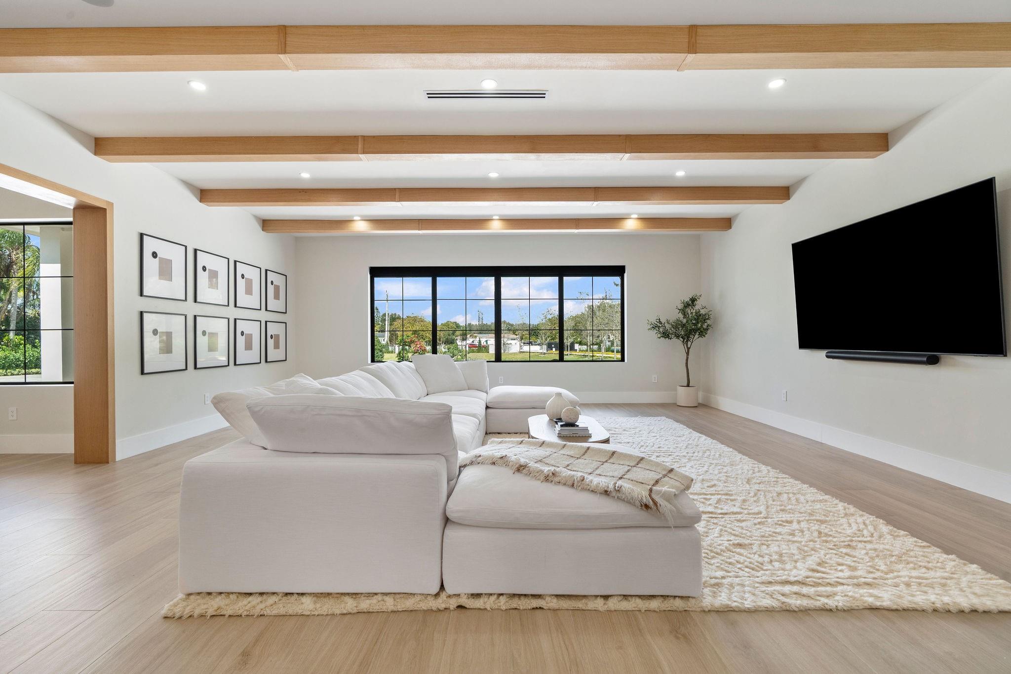 13110 Mustang Trail, Southwest Ranches, FL 33330