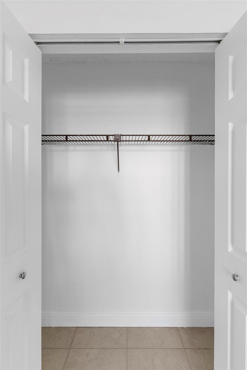 2661 Riverside Drive 2, Coral Springs, FL 33065