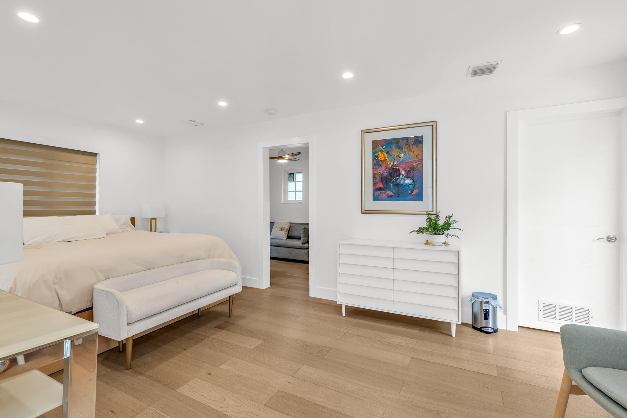 5960 N Bayshore Drive, Miami, FL 33137