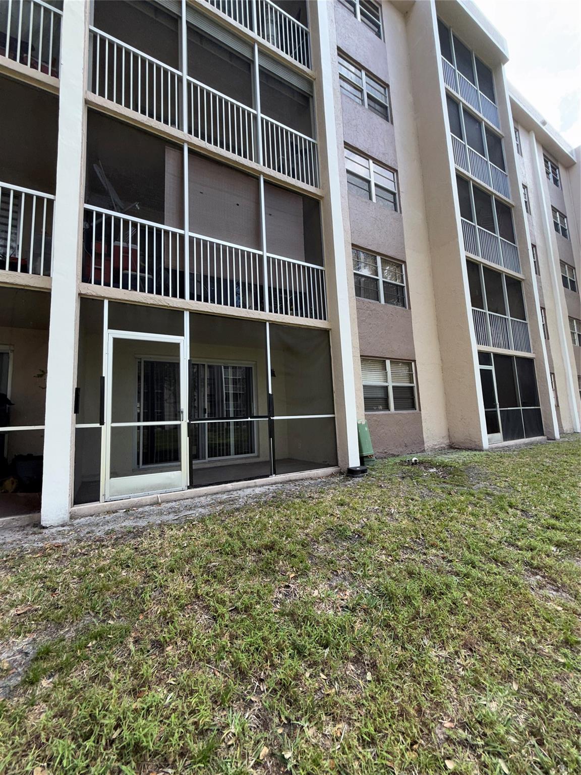 1200 NW 87th Avenue 114, Coral Springs, FL 33071