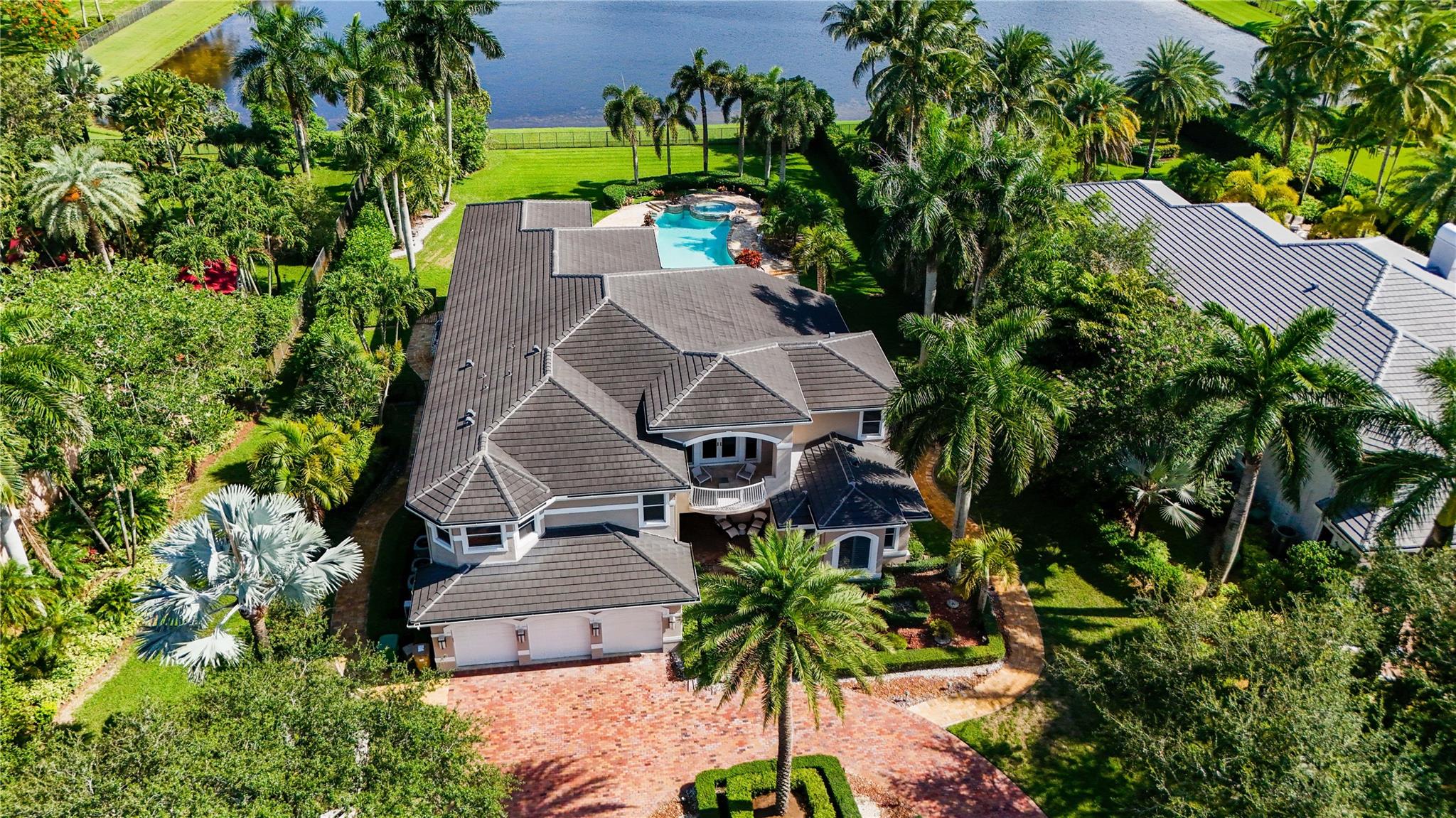 Photo for 10792 Pine Lodge Trail, Davie, FL 33328 - Listing #FX-10511577 10792 Pine Lodge Trail, Davie, FL 33328