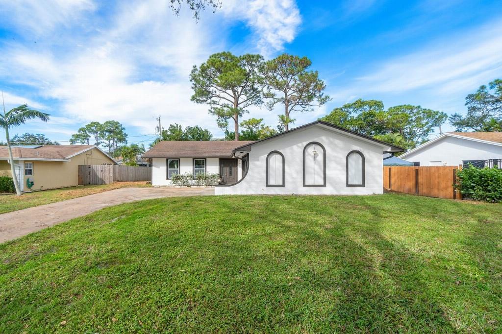 Photo for 4679 Dolphin Drive, Lake Worth, FL 33463 - listing #FX-10534099 4679 Dolphin Drive, Lake Worth, FL 33463