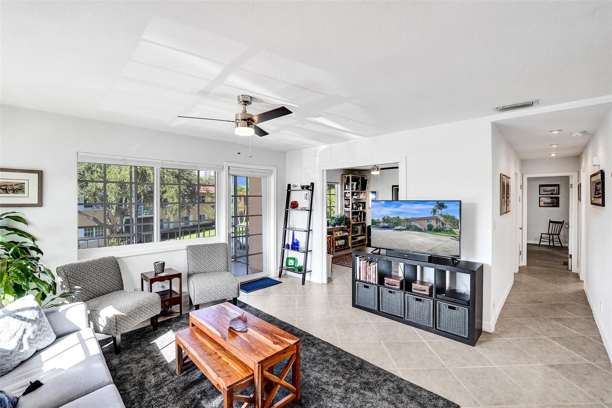 Photo for 1940 NE 2nd Avenue, 205J, Wilton Manors, FL 33305 - Listing #FX-10522645 1940 NE 2nd Avenue, 205J, Wilton Manors, FL 33305