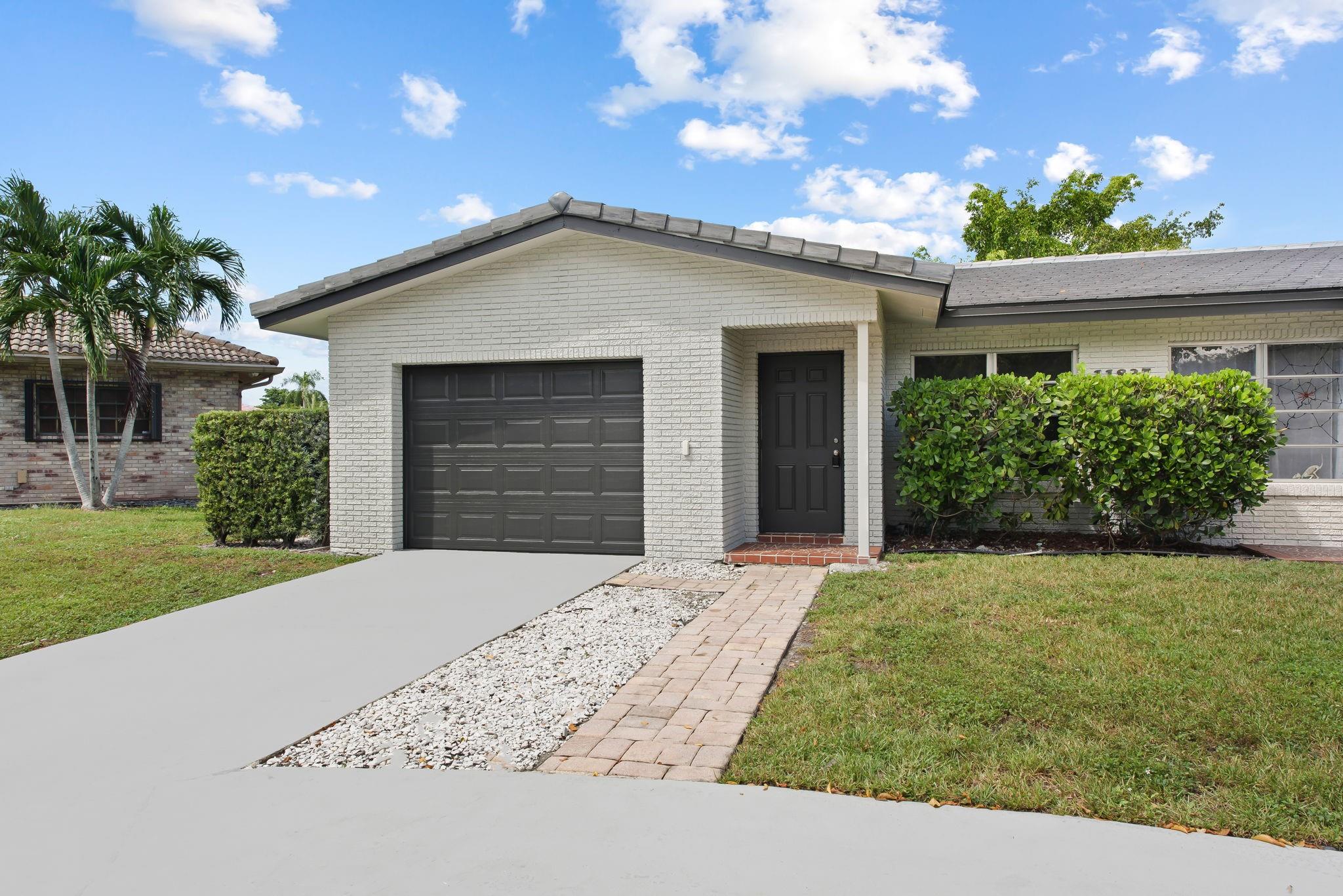 Photo for 11837 NW 32nd Court S, Coral Springs, FL 33065 - listing #FX-10533186 11837 NW 32nd Court S, Coral Springs, FL 33065