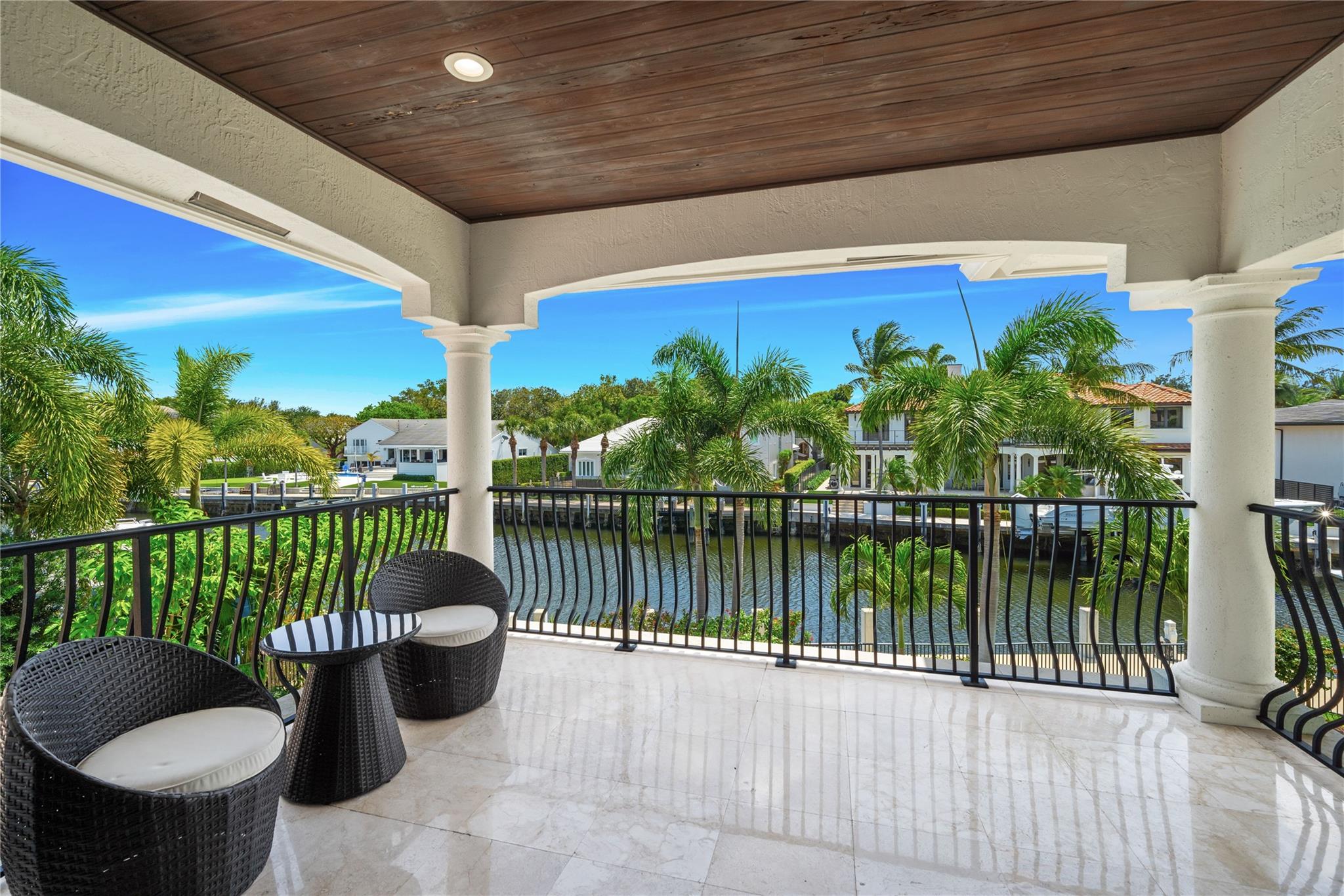 41 Compass Lane, Fort Lauderdale, FL 33308