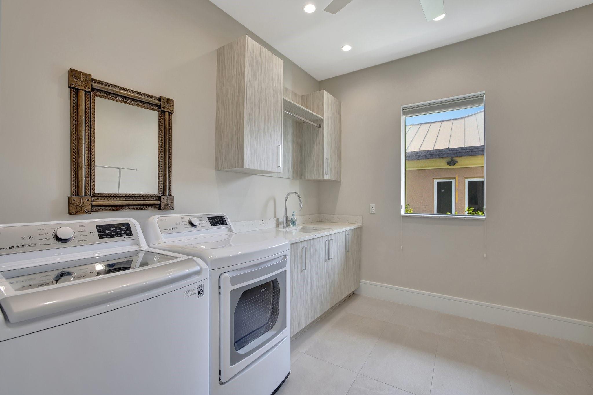 1336 Seminole Drive, Fort Lauderdale, FL 33304