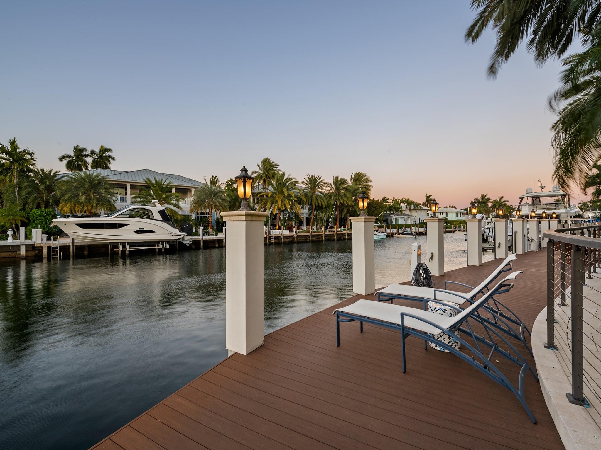 2319 NE 28th Street, Lighthouse Point, FL 33064