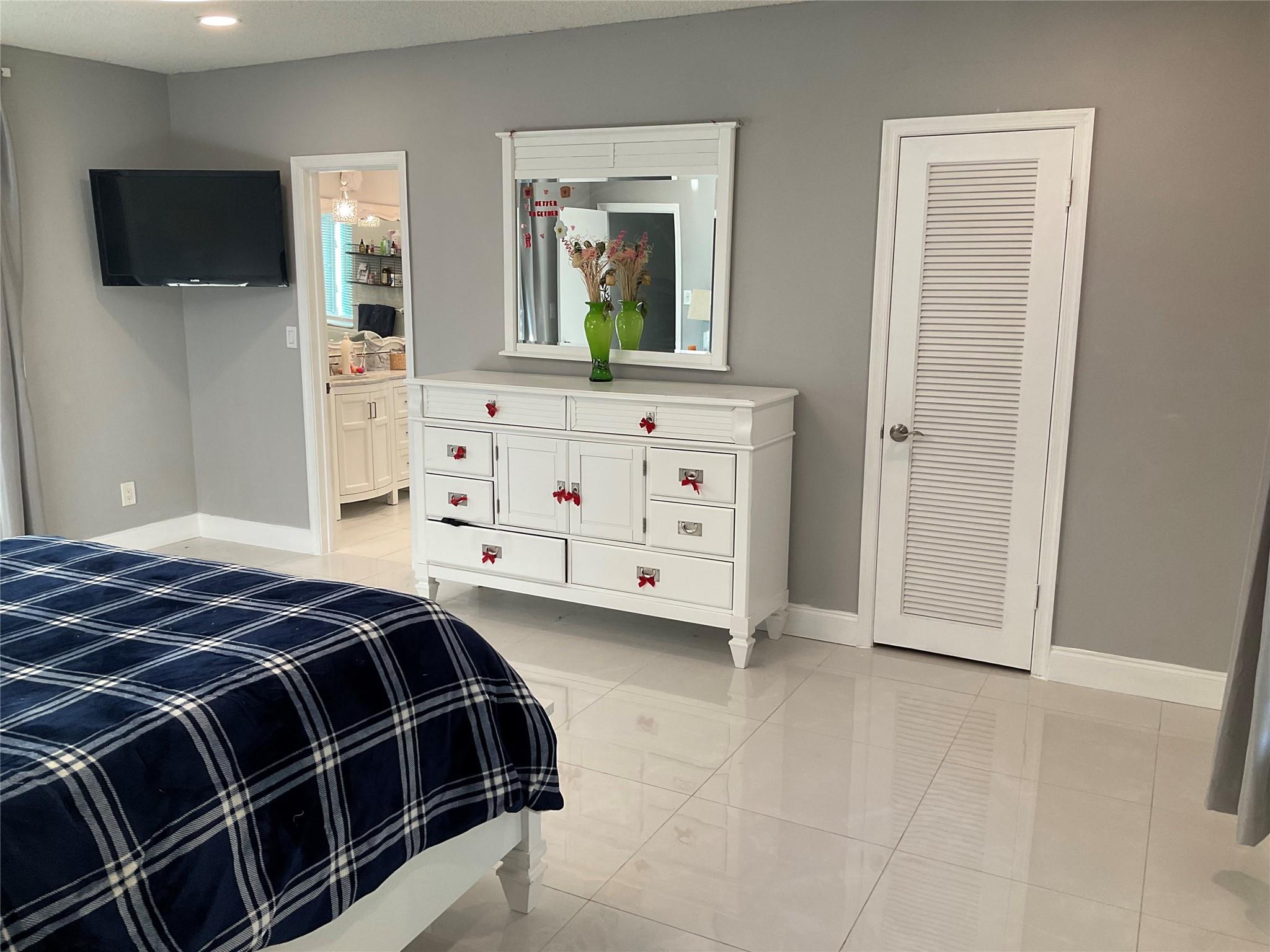 10477 NW 4th Street, Coral Springs, FL 33071