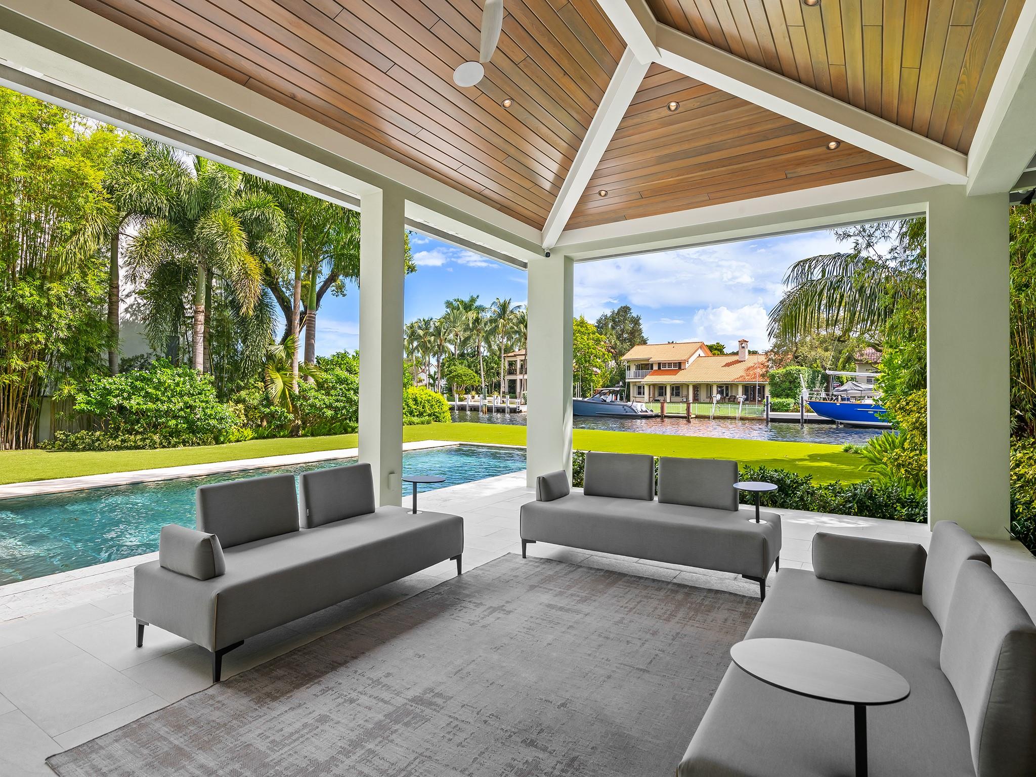 1110 SE 4th Street, Fort Lauderdale, FL 33301