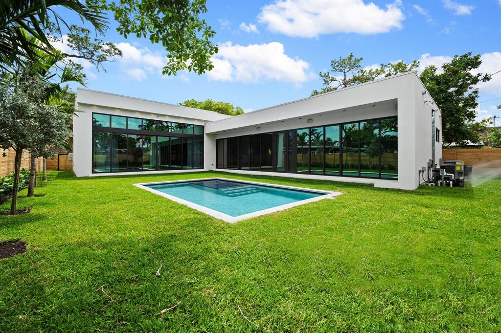 Photo for 709 NE 21st Drive, Wilton Manors, FL 33305 - Listing #FX-10429054 709 NE 21st Drive, Wilton Manors, FL 33305