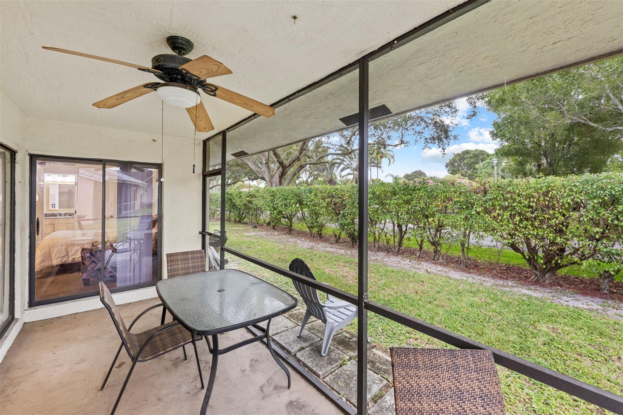 425 Shadow Wood Lane, Coral Springs, FL 33071