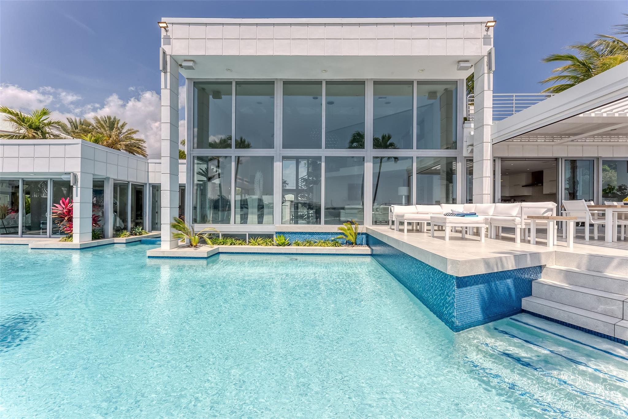 2200 Inlet Drive, Fort Lauderdale, FL 33316