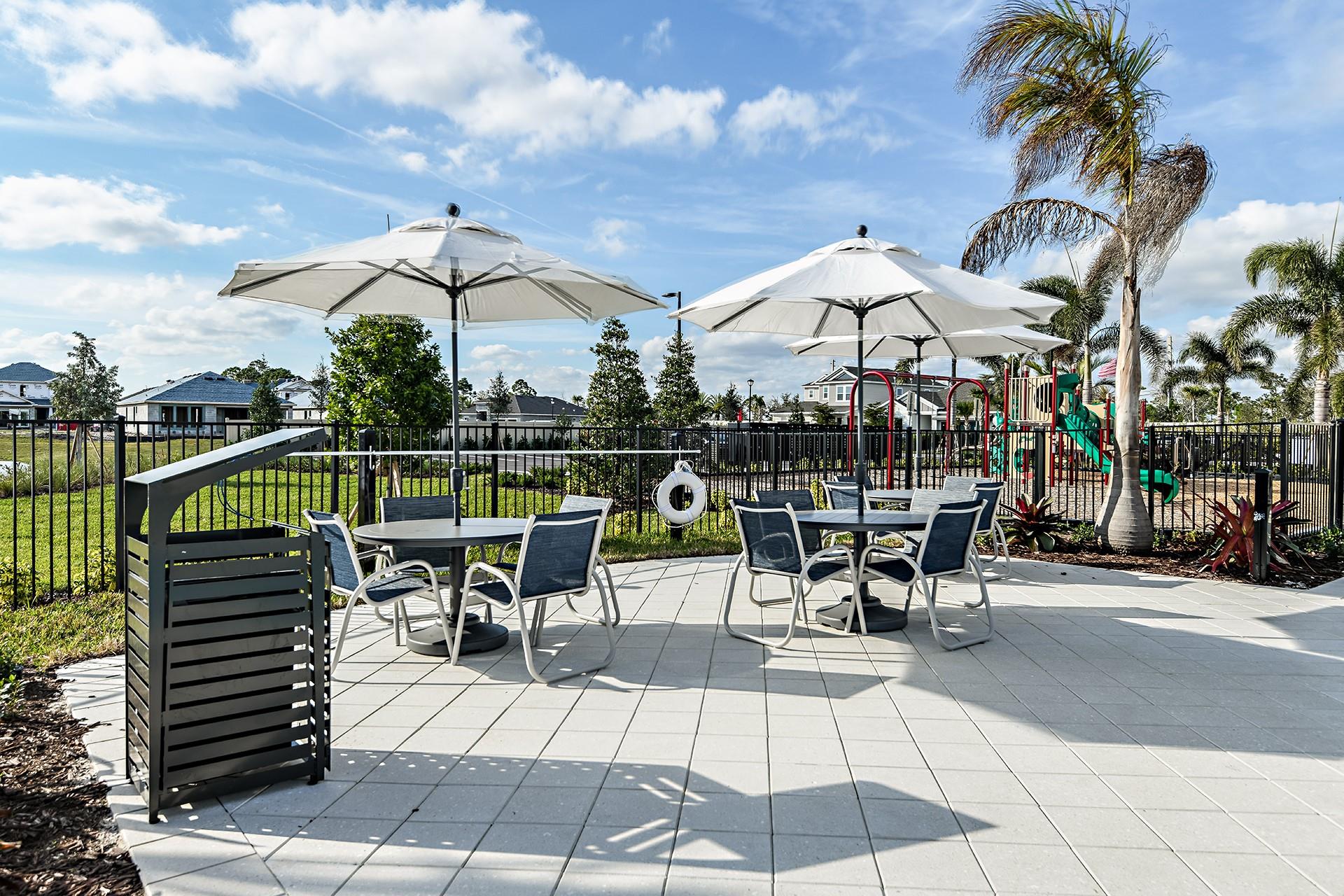 Veranda Oaks Community