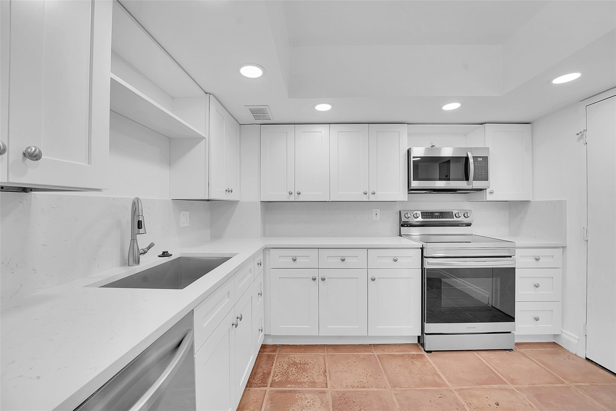 Photo for 3450 S Ocean Boulevard, 6180, Palm Beach, FL 33480 - Listing #FX-10513128 3450 S Ocean Boulevard, 6180, Palm Beach, FL 33480