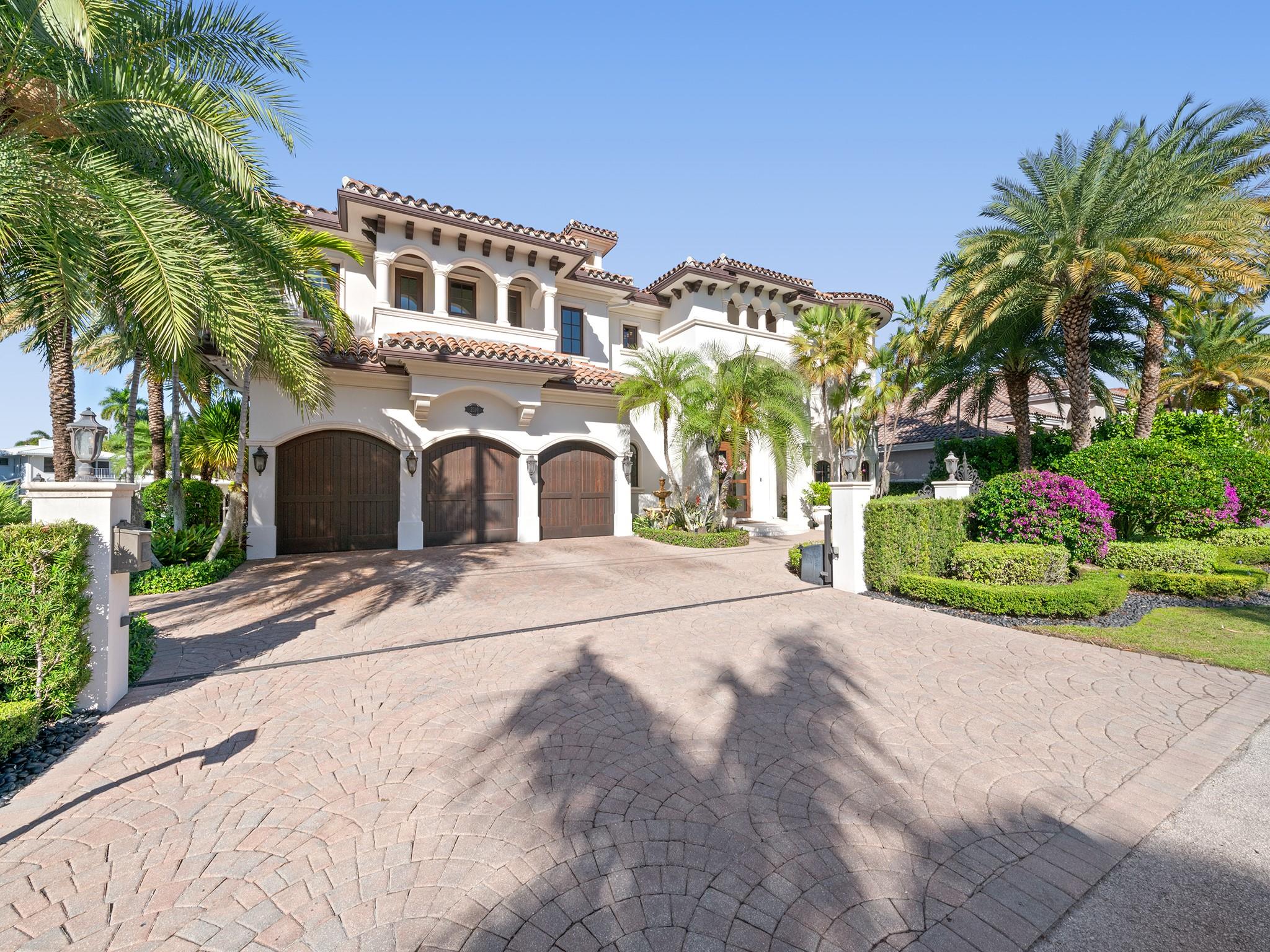 2319 NE 28th Street, Lighthouse Point, FL 33064