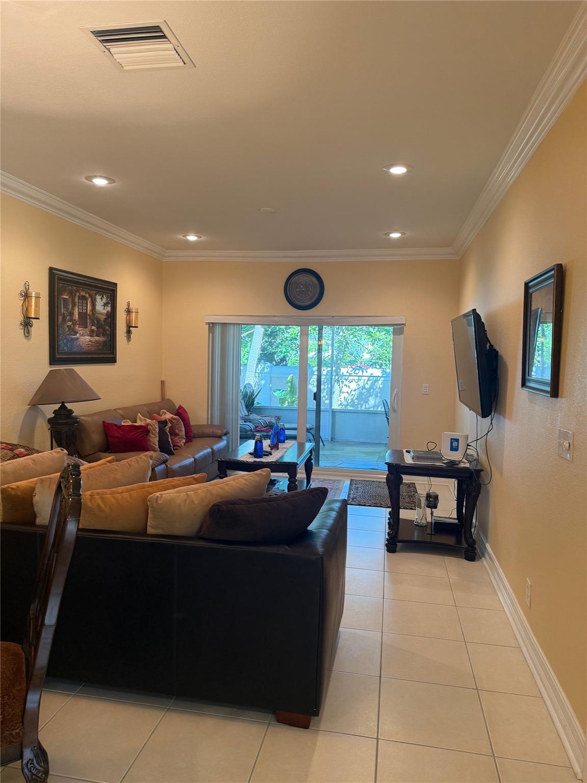 10351 NW 7th Street, Coral Springs, FL 33071