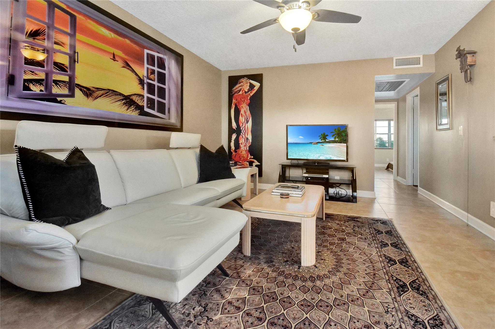 Photo for 33 Fanshaw A, 33, Boca Raton, FL 33434 - listing #FX-10533298 33 Fanshaw A, 33, Boca Raton, FL 33434