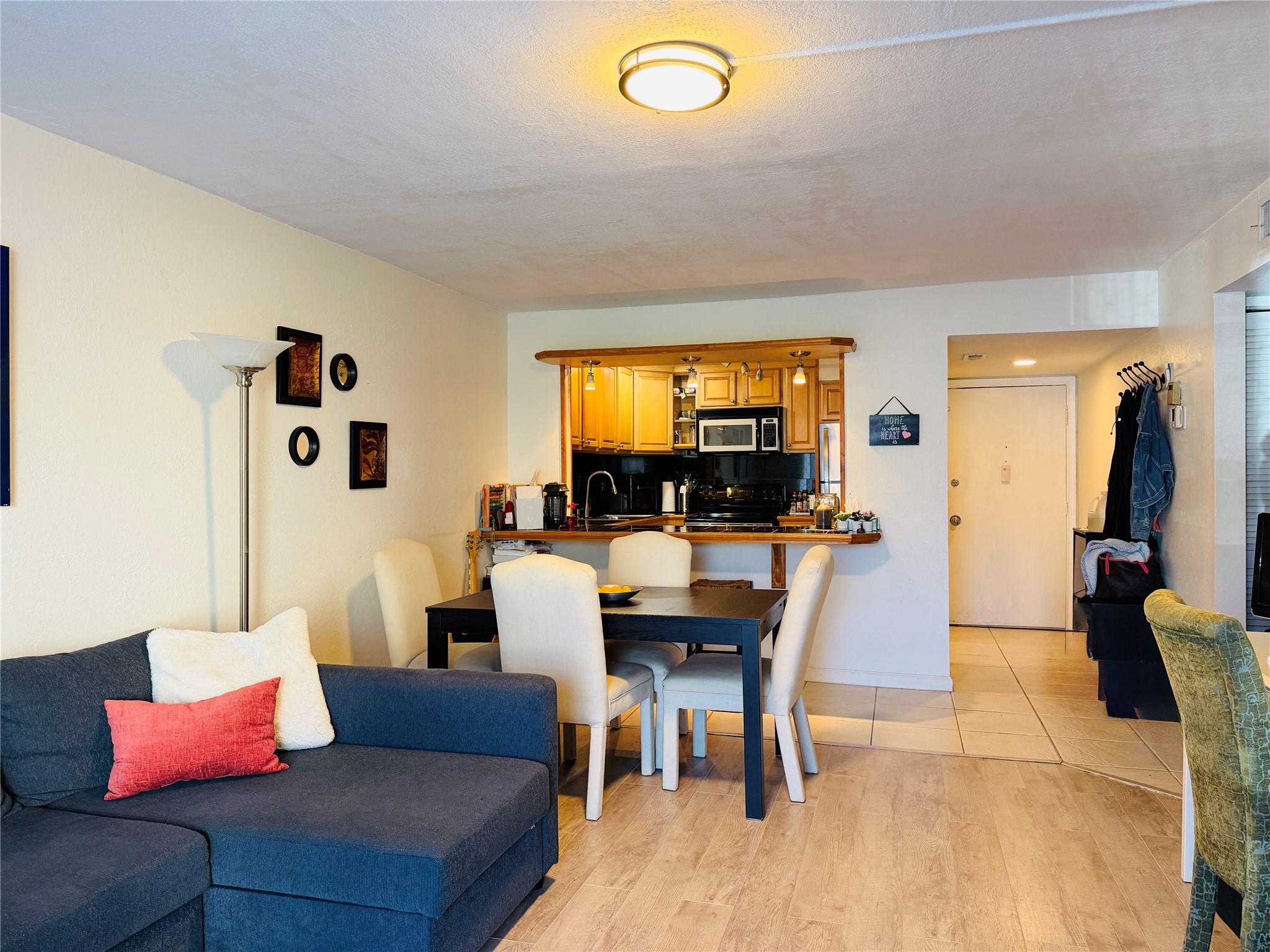 4118 NW 88th Avenue 107, Coral Springs, FL 33065