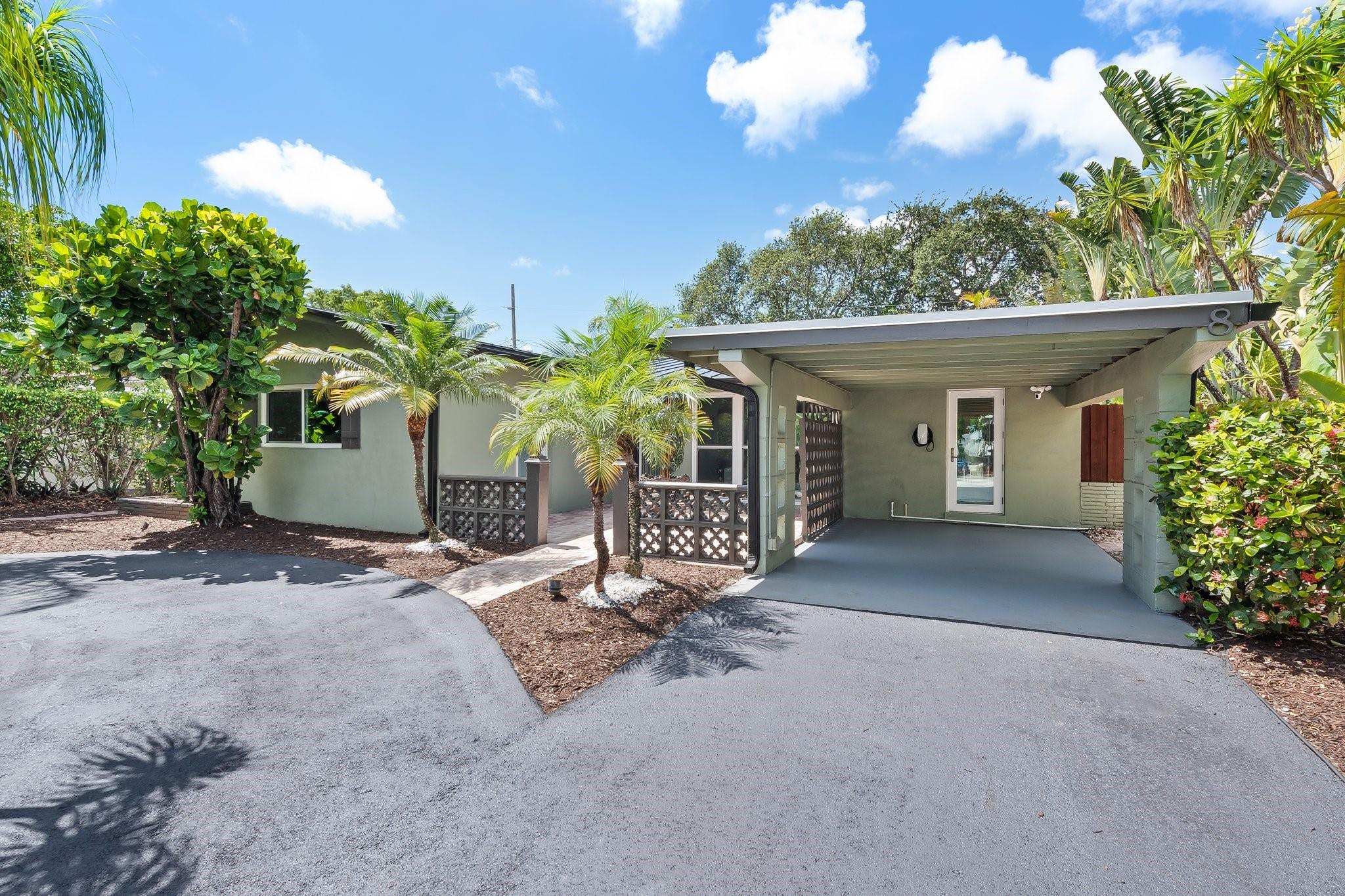 Photo for 8 NE 29th Street, Wilton Manors, FL 33334 - Listing #FX-10526644 8 NE 29th Street, Wilton Manors, FL 33334