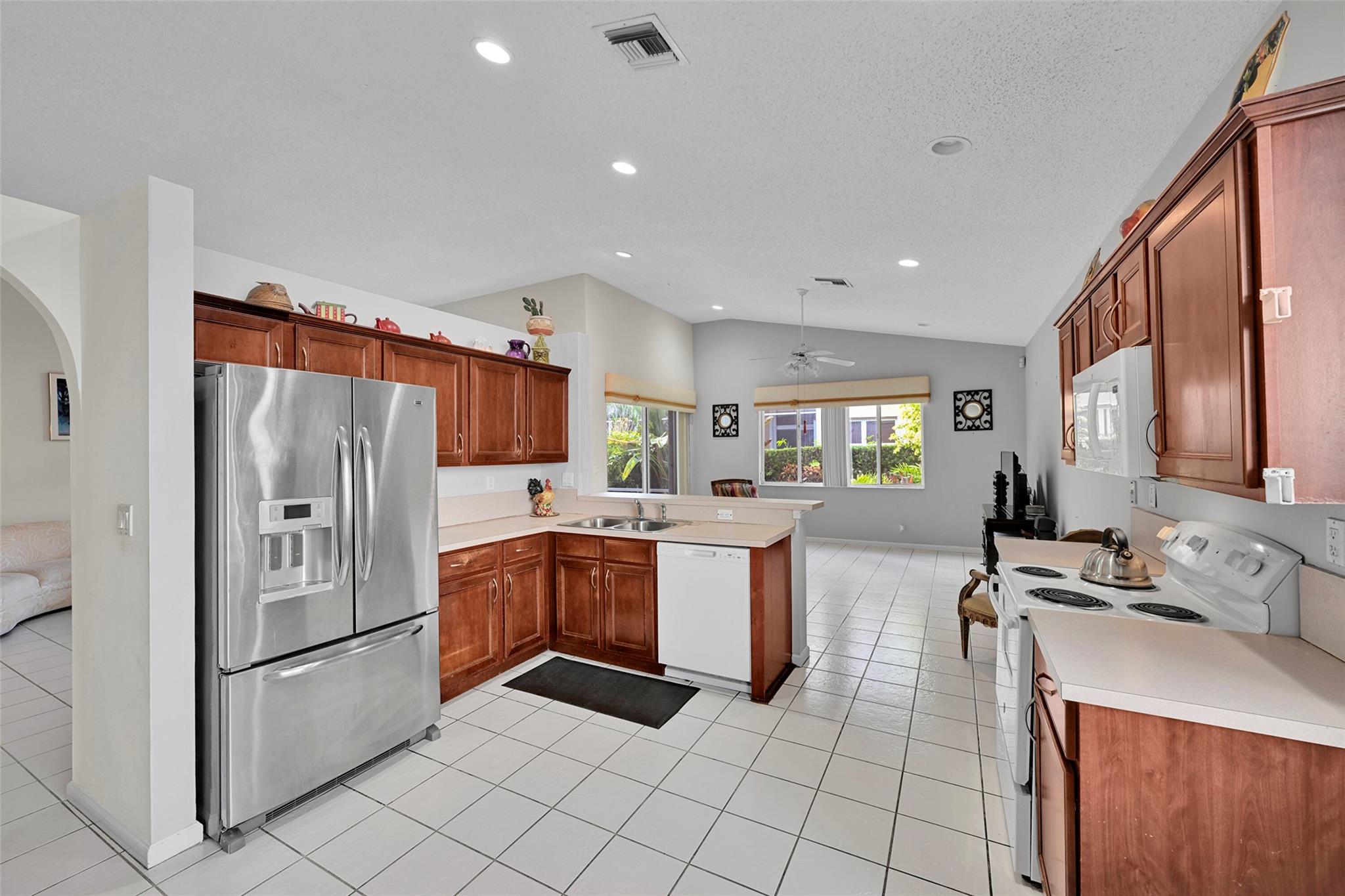 5791 NW 48th Drive, Coral Springs, FL 33067