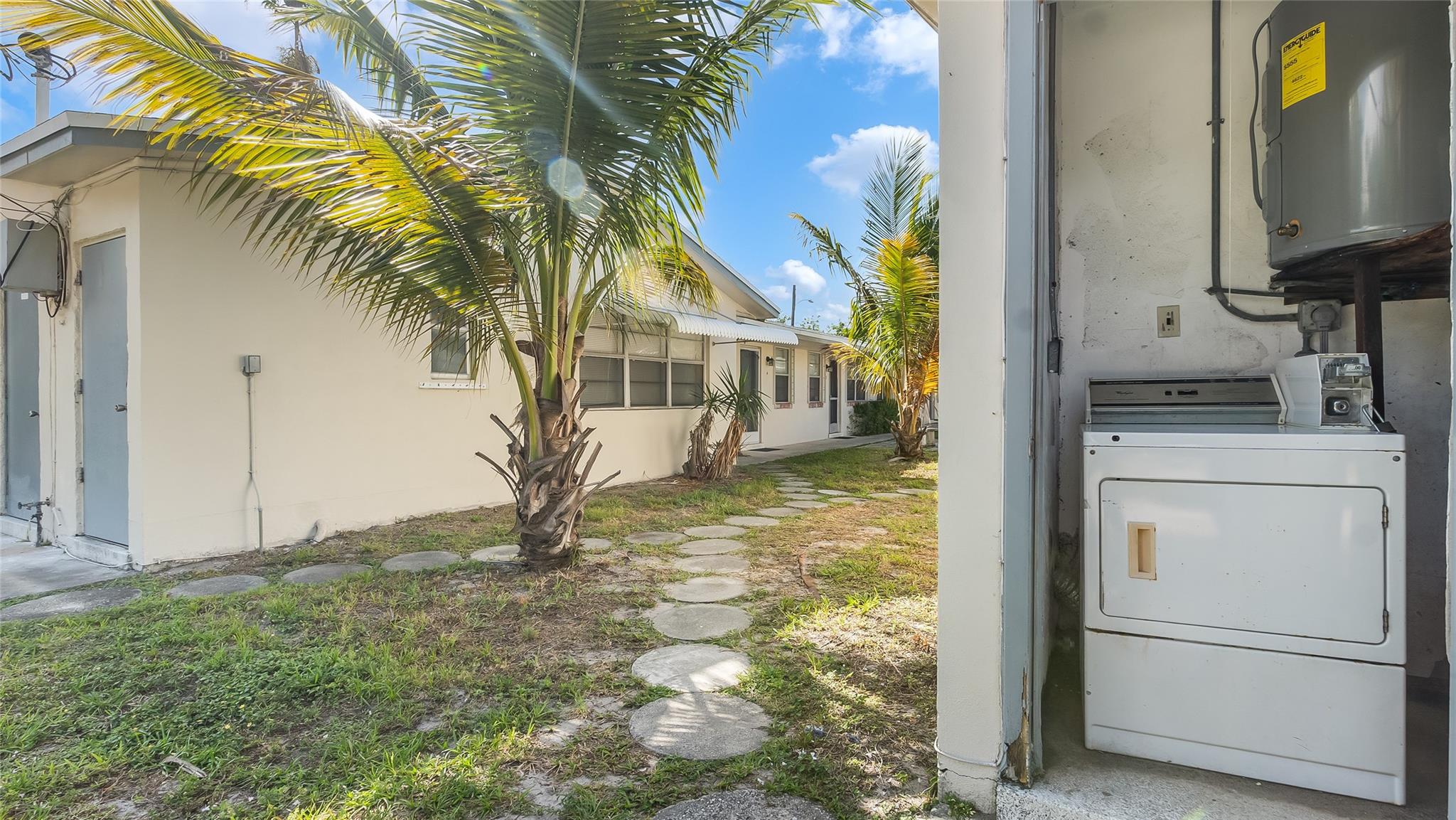 709 SE 15th Street 1, Fort Lauderdale, FL 33316