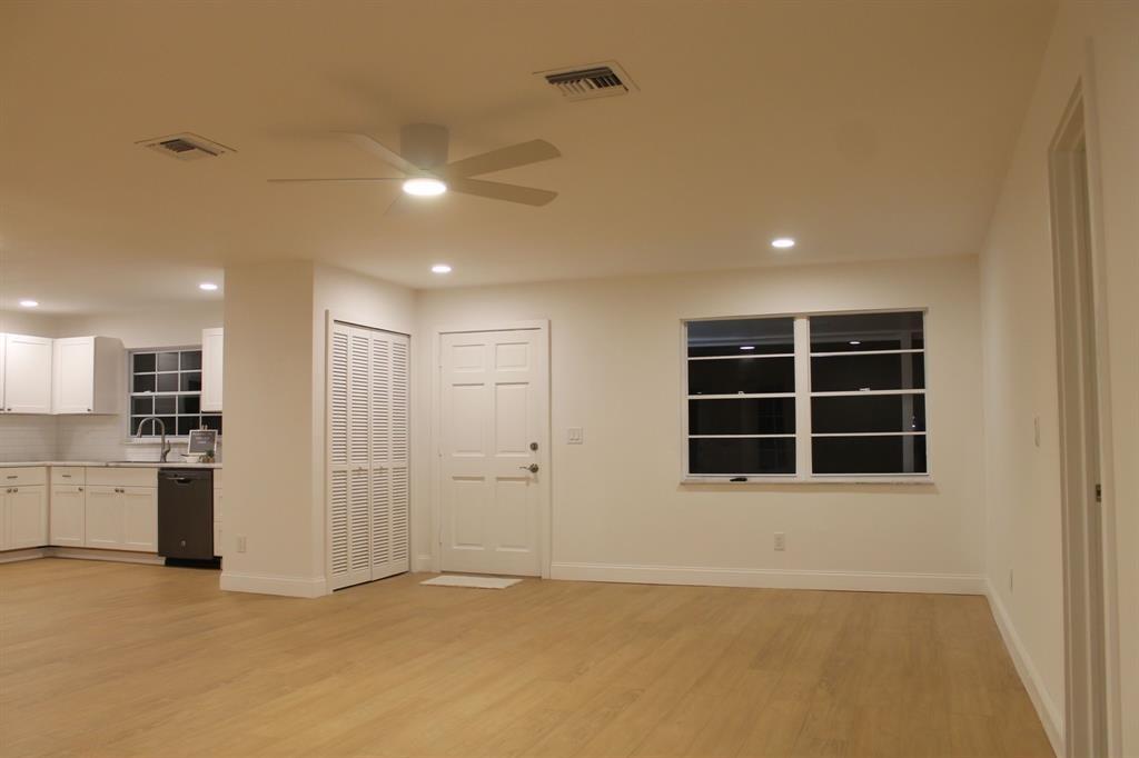 Photo for 734 Wilson Terrace, Sebastian, FL 32958 - Listing #FX-10487672 734 Wilson Terrace, Sebastian, FL 32958