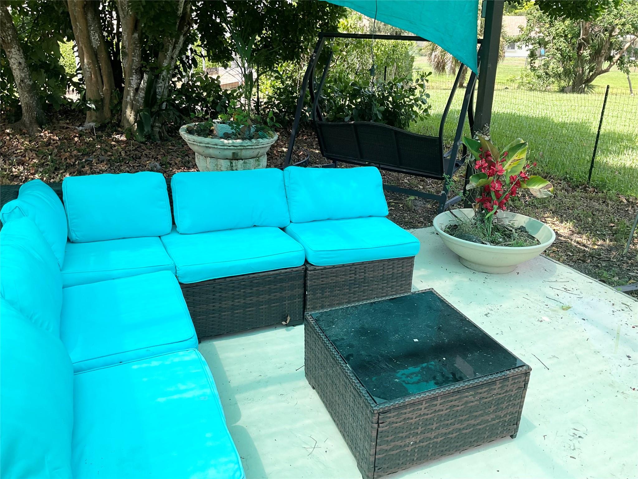 10477 NW 4th Street, Coral Springs, FL 33071