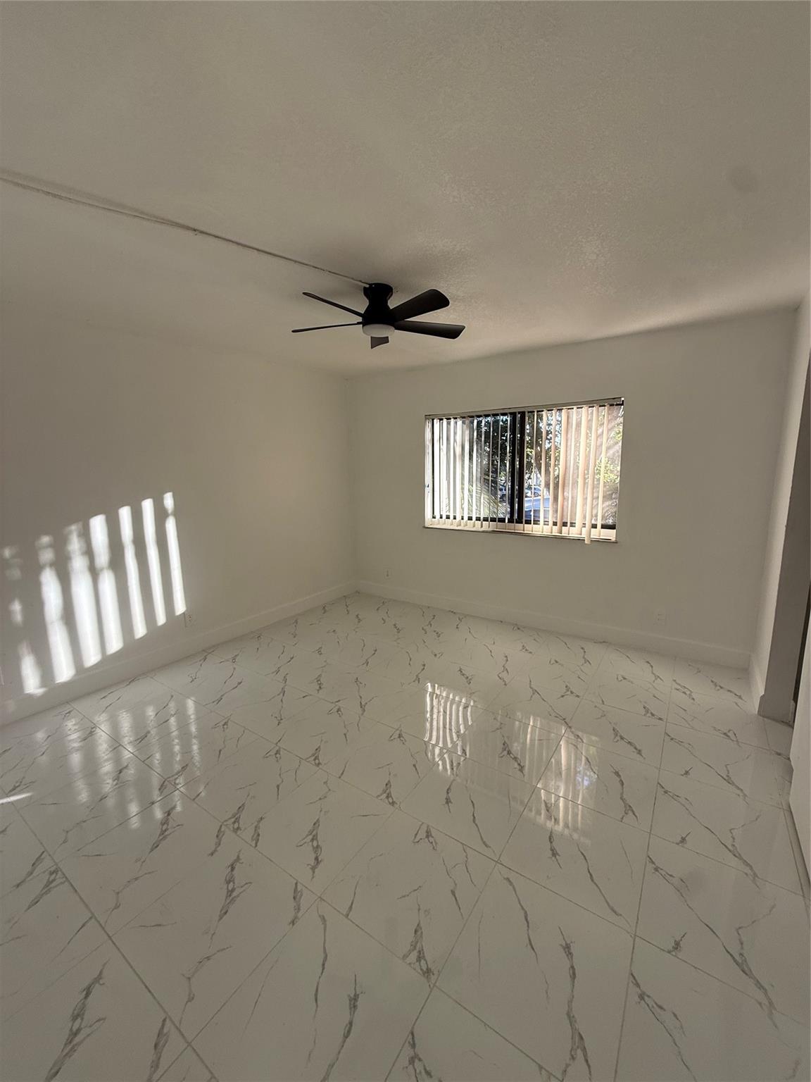 10896 Royal Palm Boulevard 10895, Coral Springs, FL 33065