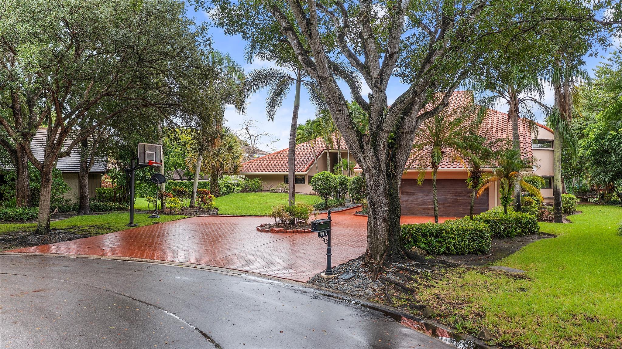 10111 Vestal Court, Coral Springs, FL 33071