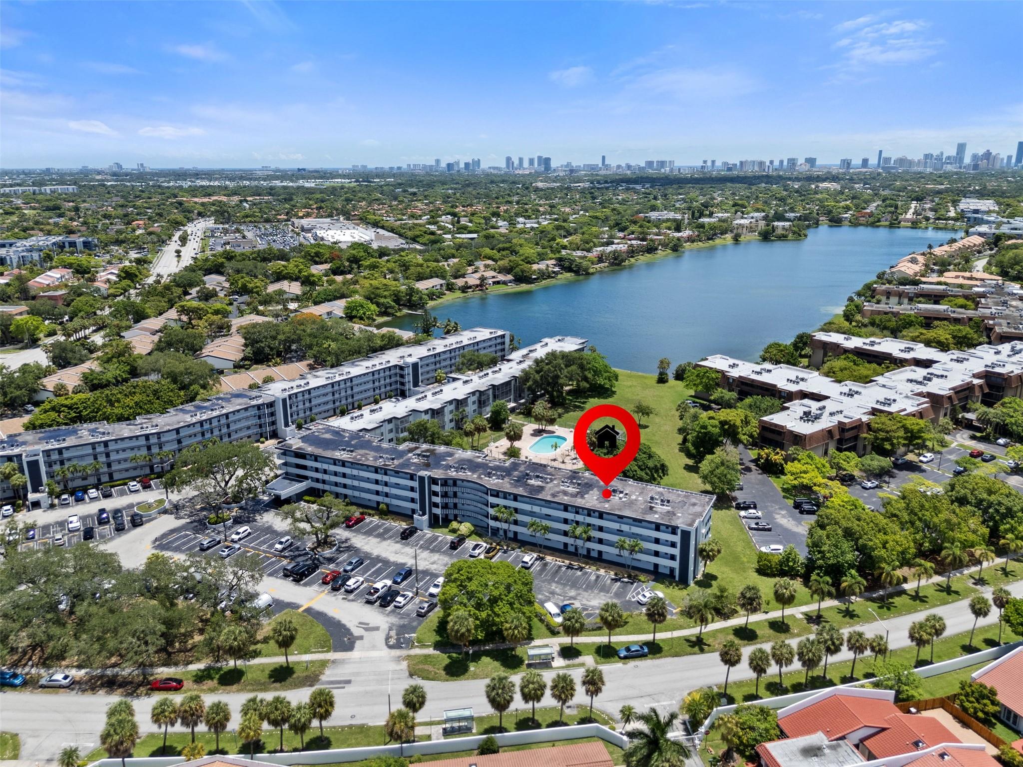 441 NE 195th Street 302, Miami, FL 33179